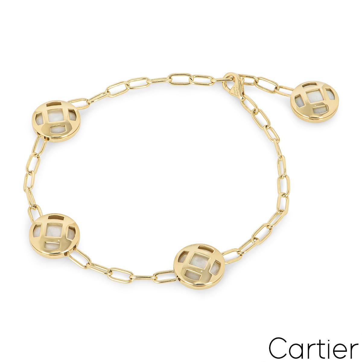 Cartier Set aus Halskette und Armband aus Gelbgold Pasha aus Perlmutt und Perlmutt im Zustand „Hervorragend“ im Angebot in London, GB