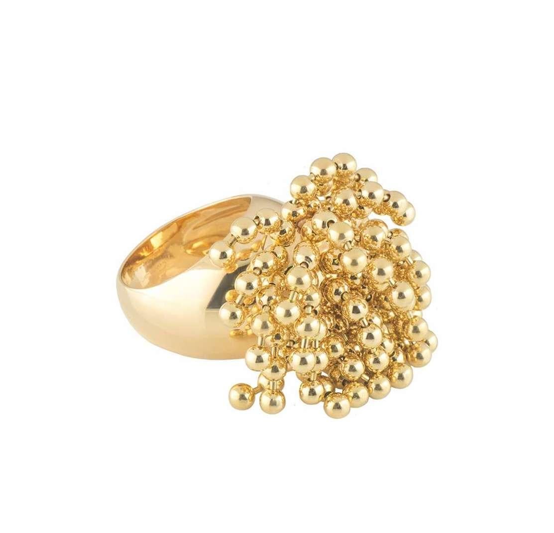 Cartier dedicated the Paris Nouvelle Vague collection to the Parisian woman. A woman of mystery, playfulness, and charm. This wonderful vintage Cartier cocktail ring embodies all those expressions. The fluid motion of this ring is a fantastic design