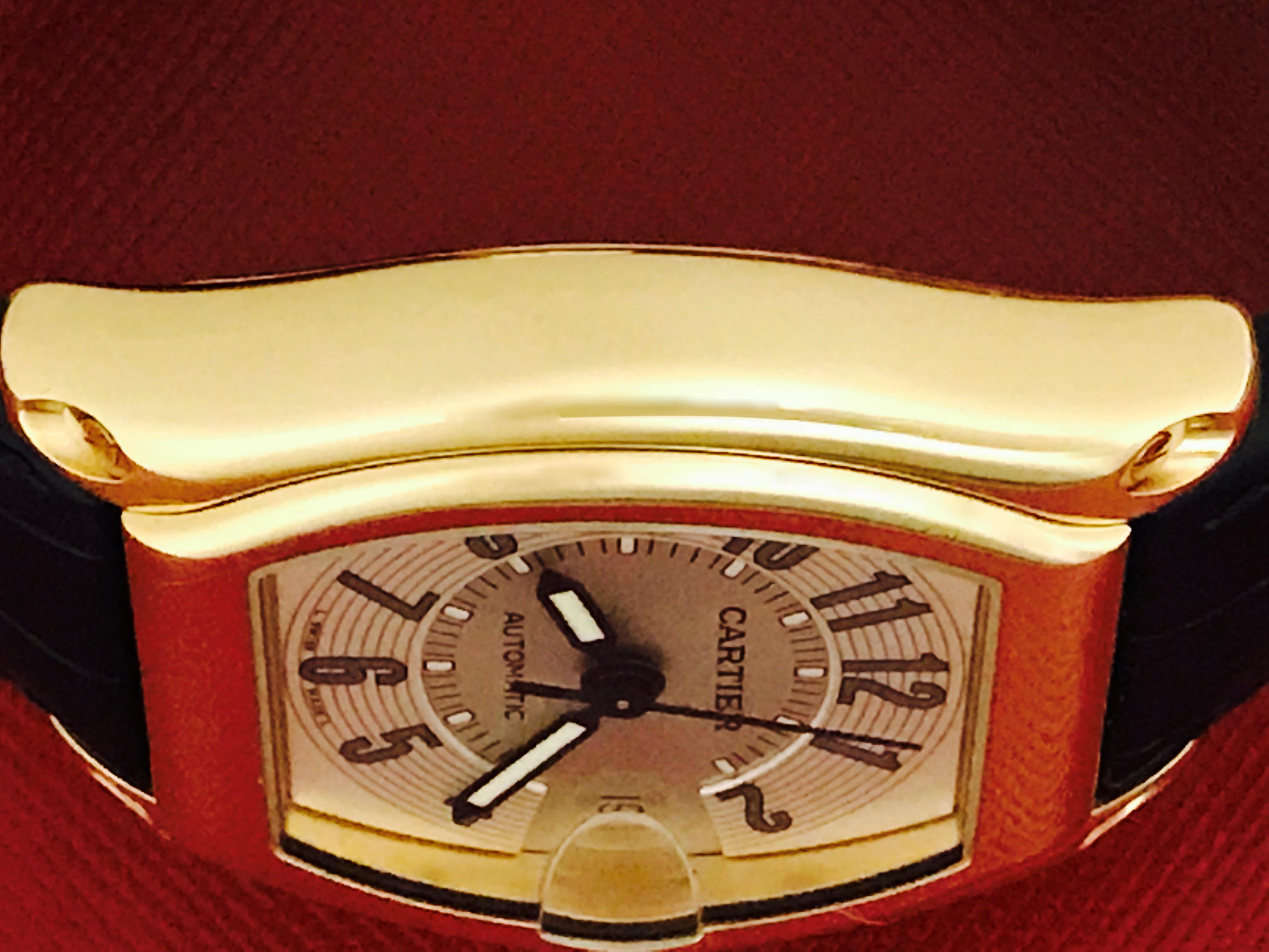 Cartier Yellow Gold Roadster Automatic Wristwatch Ref W62002Y2 In Excellent Condition For Sale In Dallas, TX