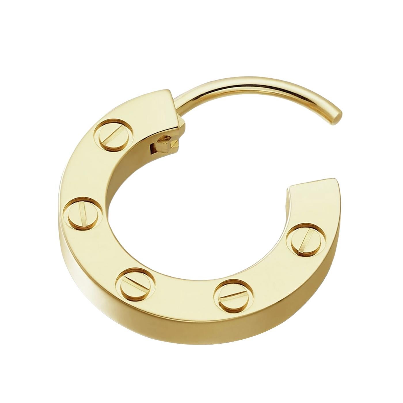 Cartier LOVE einzelner Ohrring, Gelbgold 750/1000. Durchmesser 12 mm. Einzelverkauf.

Einzelheiten:
Marke: Cartier
Stil: Liebes-Ohrring
MATERIAL: Gelbgold (750/1000)
Durchmesser: 12 mm
Thema: Romantik, Liebe
Umfang der Lieferung: Box und