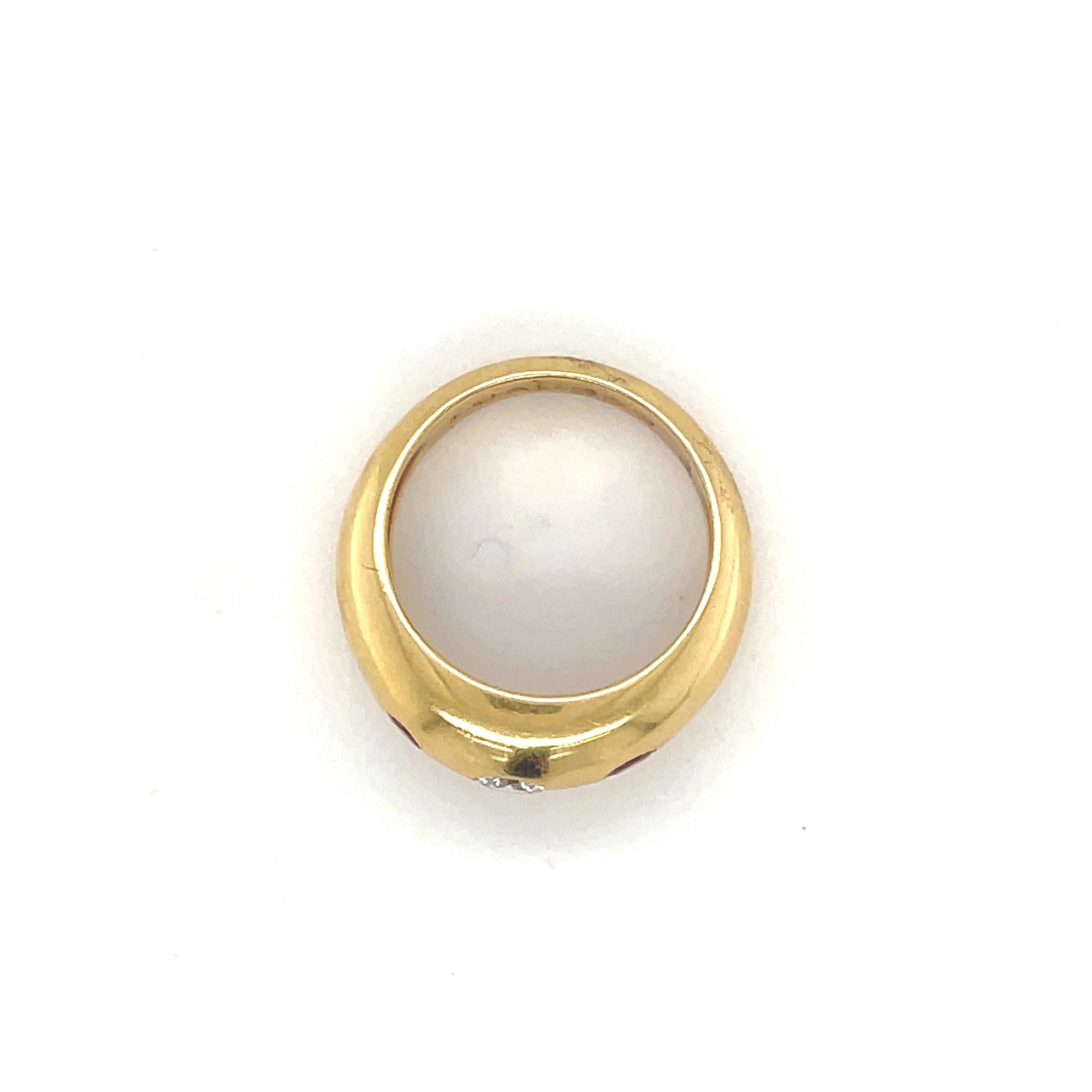 Gelbgold Rubin-Diamant-Ring von Cartier (Rundschliff) im Angebot