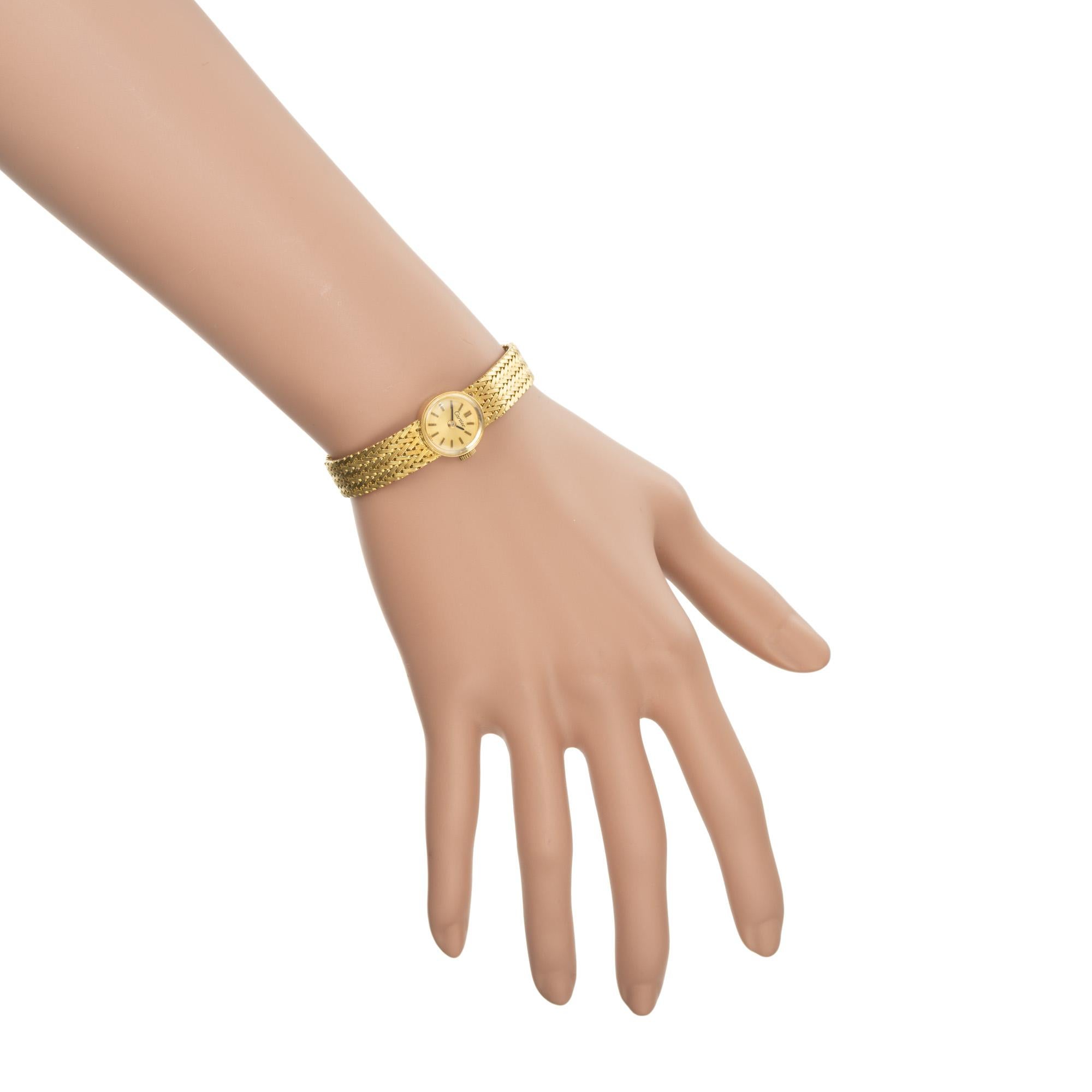 Orologio da polso da donna Cartier Universal Geneve in oro giallo, metà del secolo scorso 5
