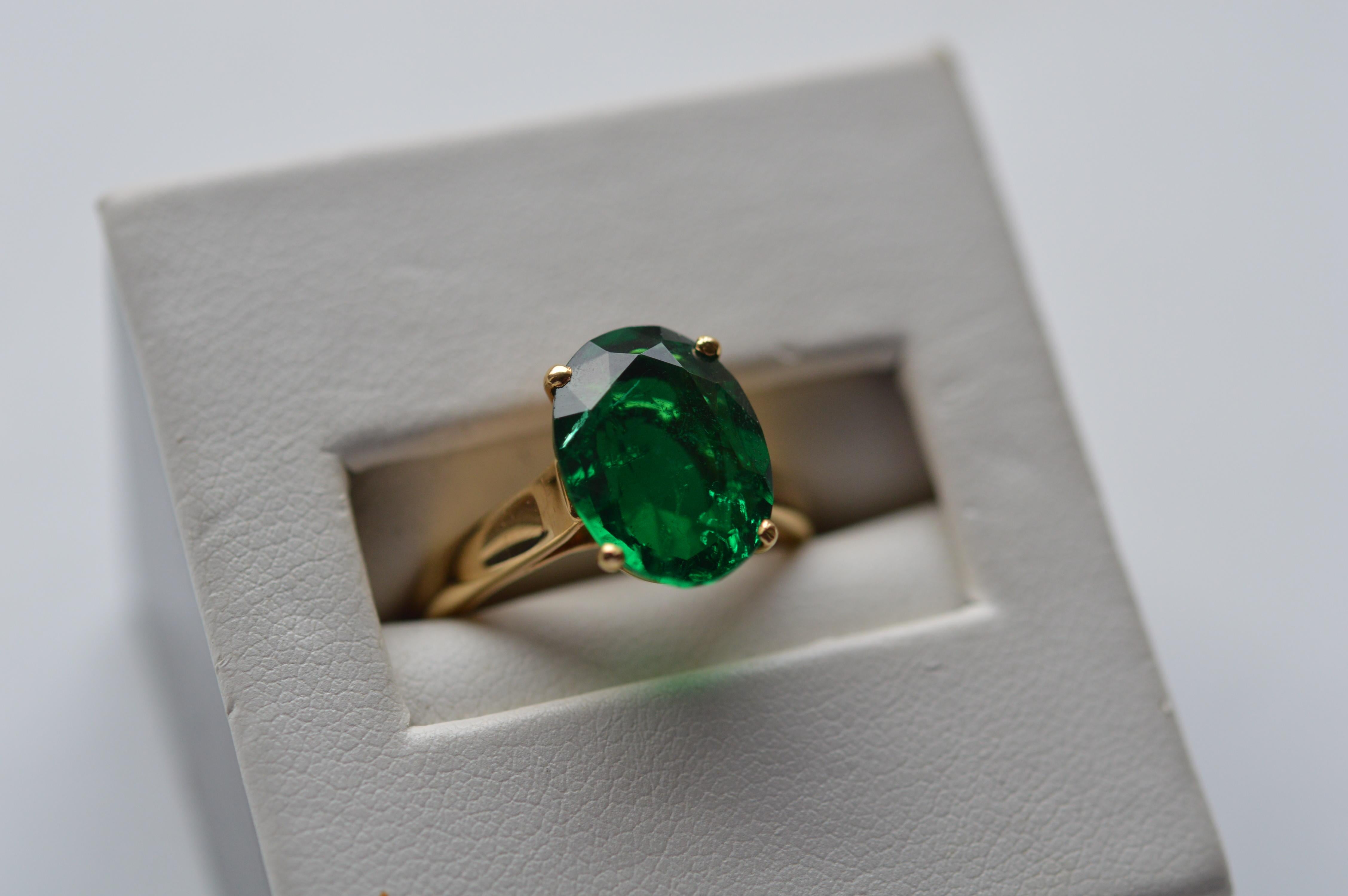 Cartier Zambian Ring 4.99 Carats Oval Emerald Insignificant GRS Certified Unworn For Sale 2
