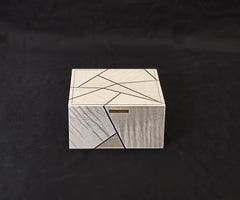 21st Century "Caruso" Leather and White Maple Jewelry  Box handmade, Italy