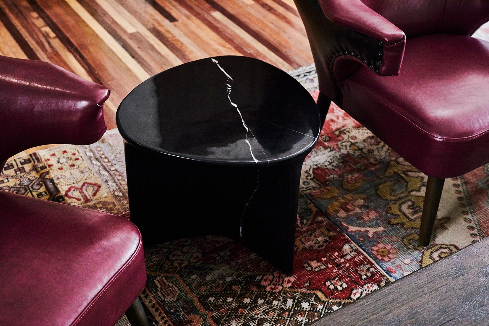 Carv Occasional Table in Nero Marquina Marble by Daniel Fintzi for Formar In New Condition For Sale In 中西區, HK