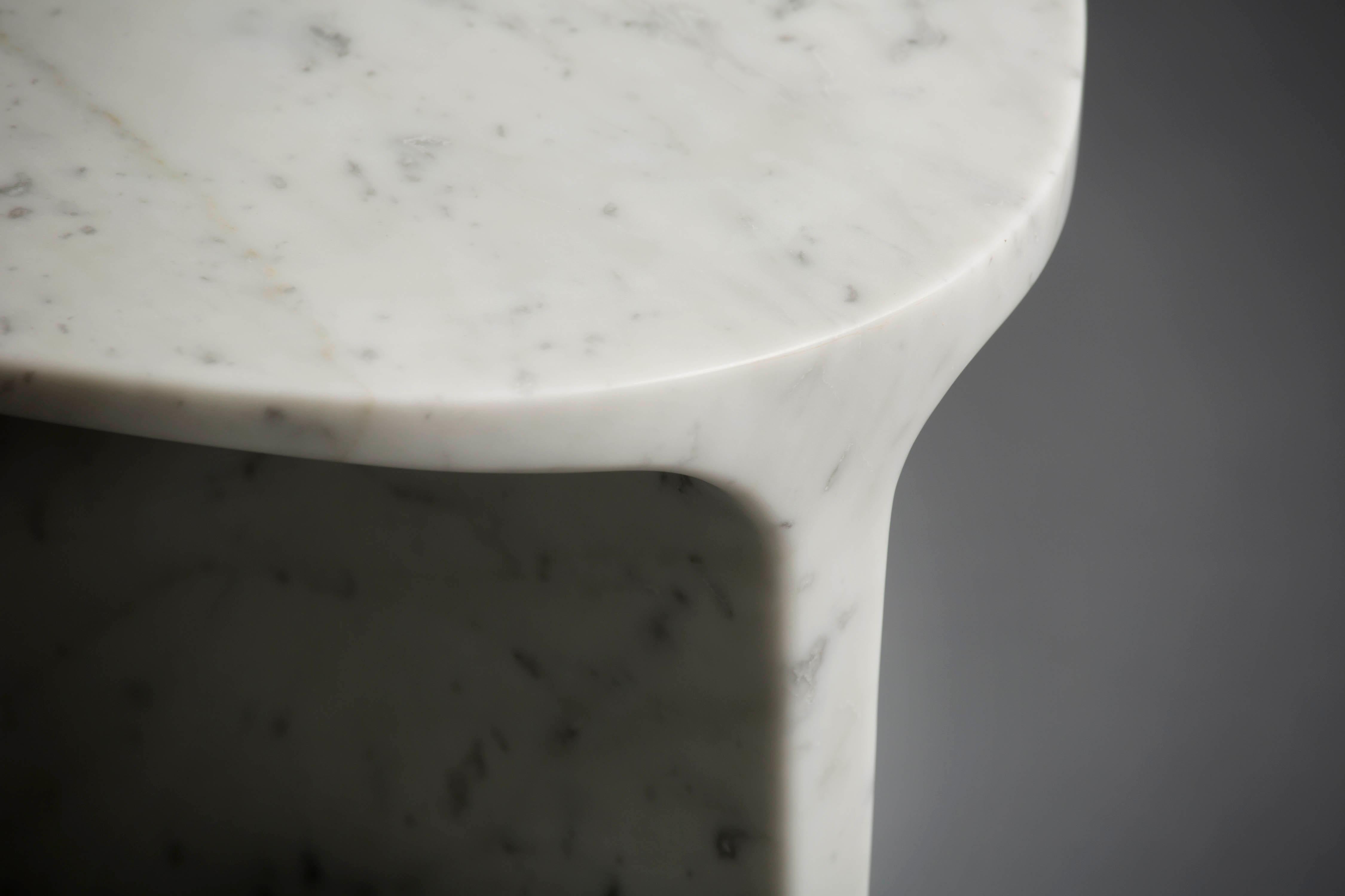 Chinese Carv Tall Table in Carrara Marble by Daniel Fintzi for Formar For Sale