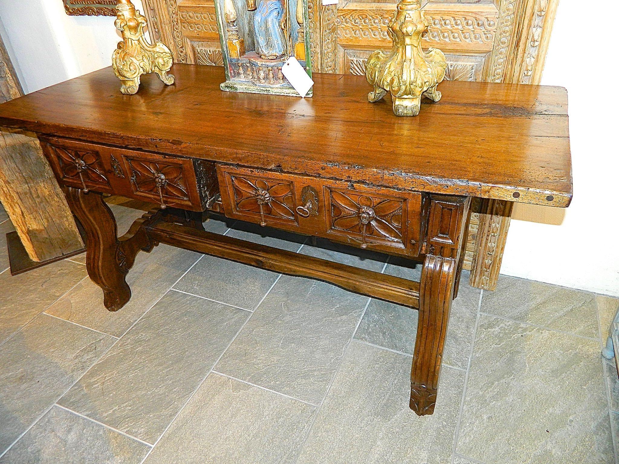 Carved 17th Century Two-Drawer Spanish Library Table 1