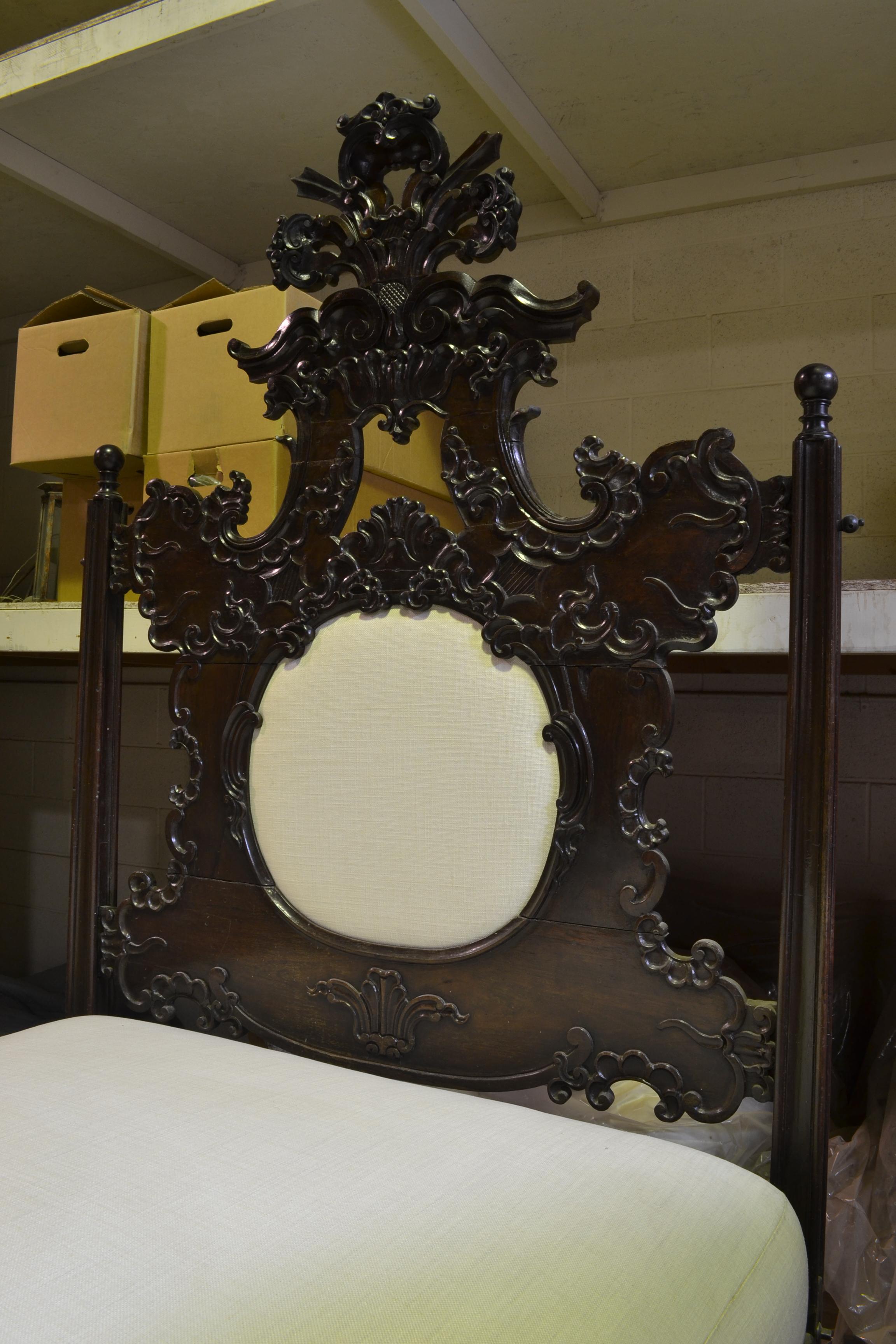 Carved 19th Century Portuguese Bed For Sale 3