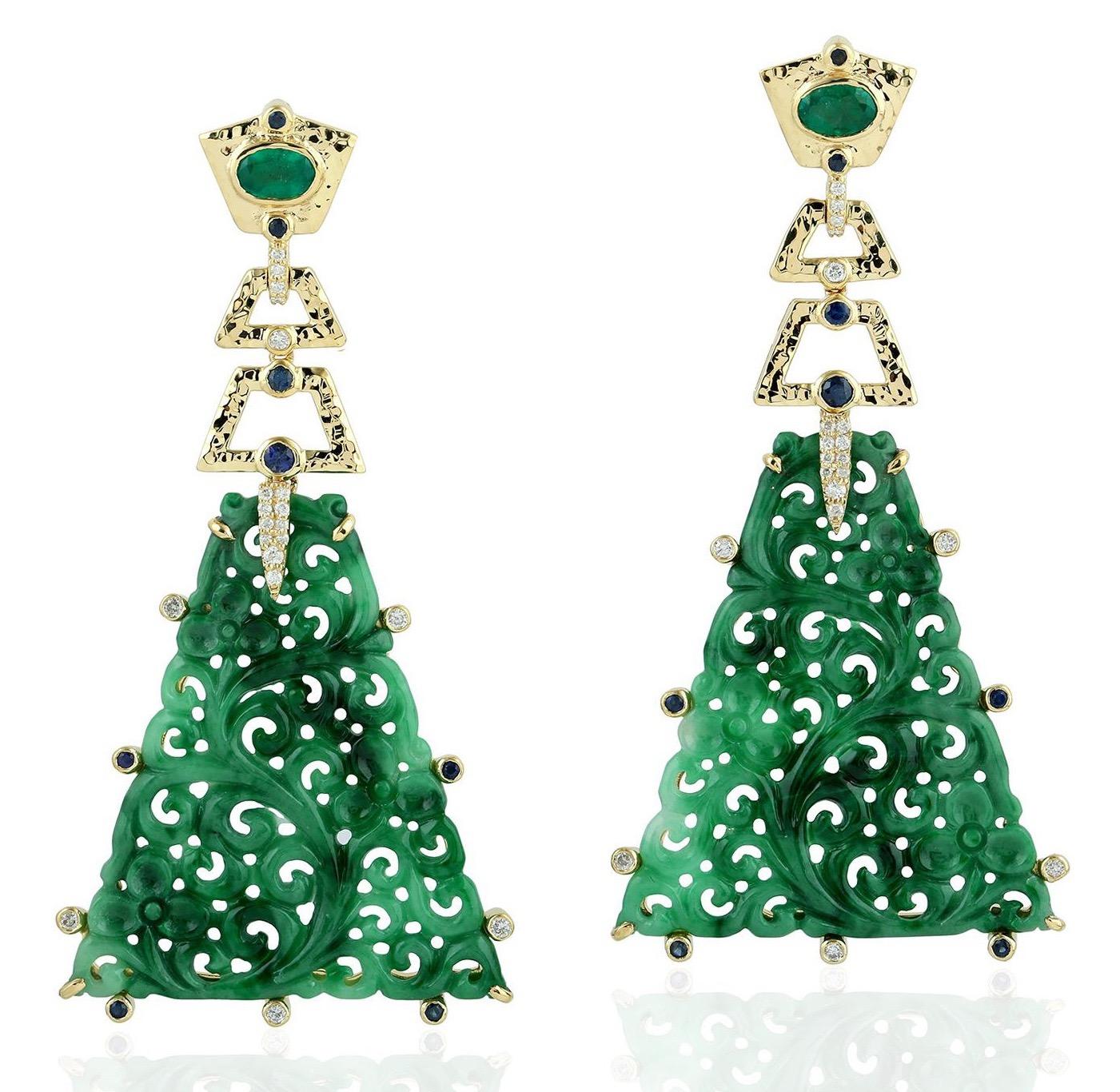 Mixed Cut Carved 32.92 Carat Jade Emerald Sapphire Diamond 18 Karat Gold Earrings For Sale