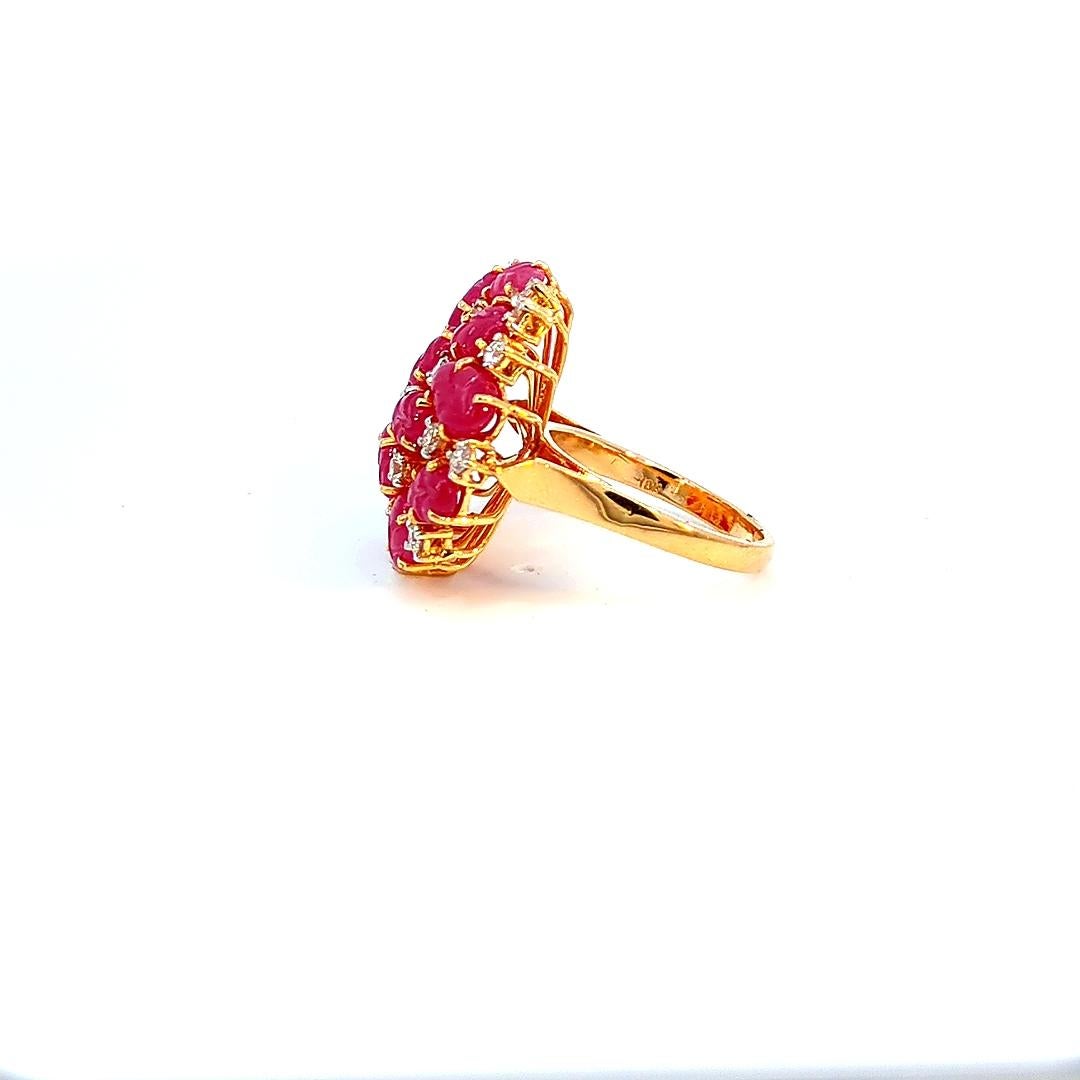 Women's or Men's Carved 3.80 Carat Ruby and 0.85 Carats Diamond 18K Gold Ring  For Sale