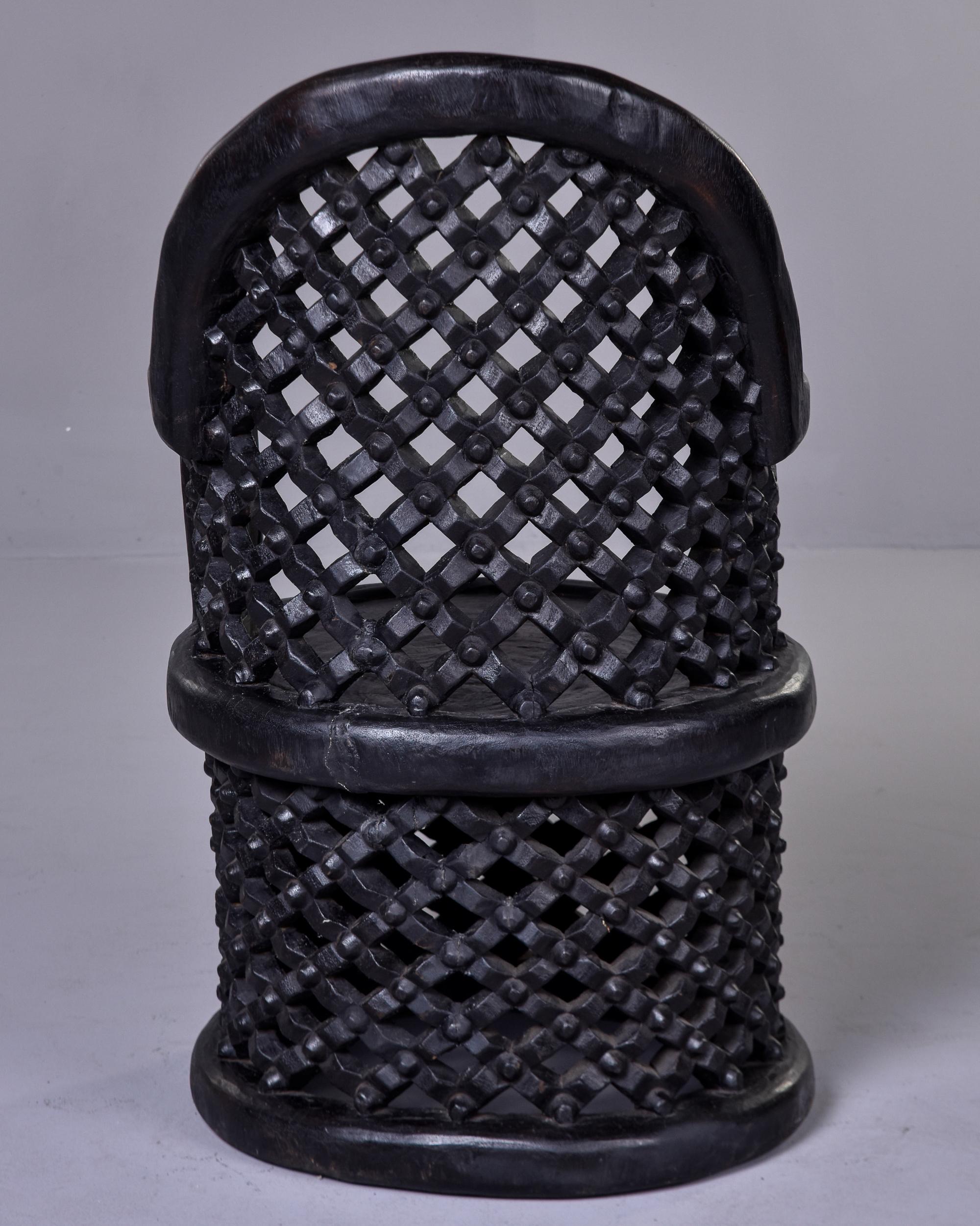 Carved African Bamileke Throne Chair In Good Condition For Sale In Troy, MI