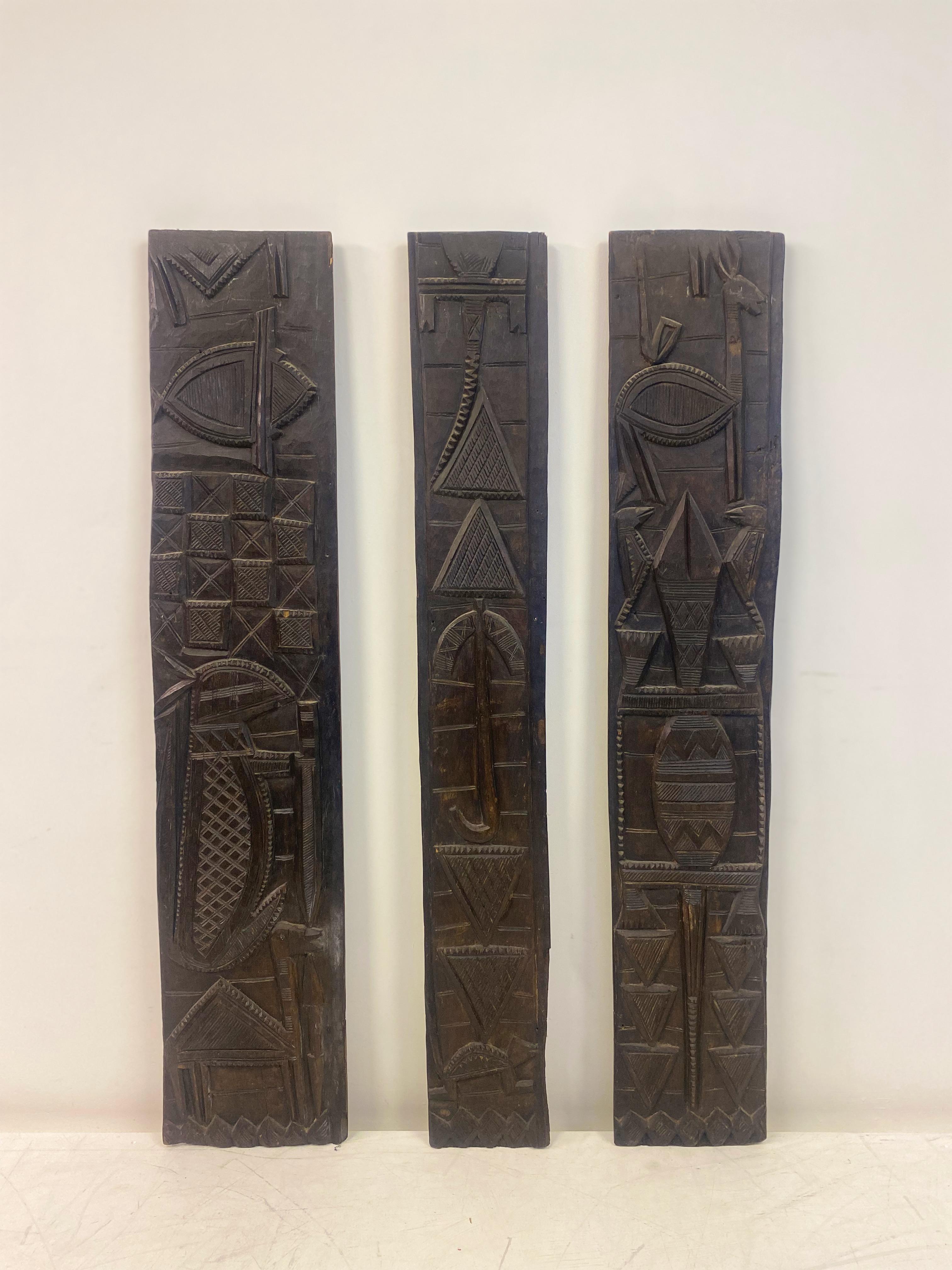 Carved African Wood Door Panel Wall Plaques In Good Condition For Sale In London, London