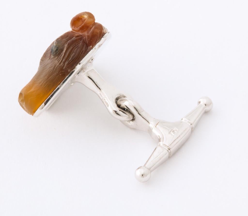 Carved Agate and Gold Horse Cufflinks 3