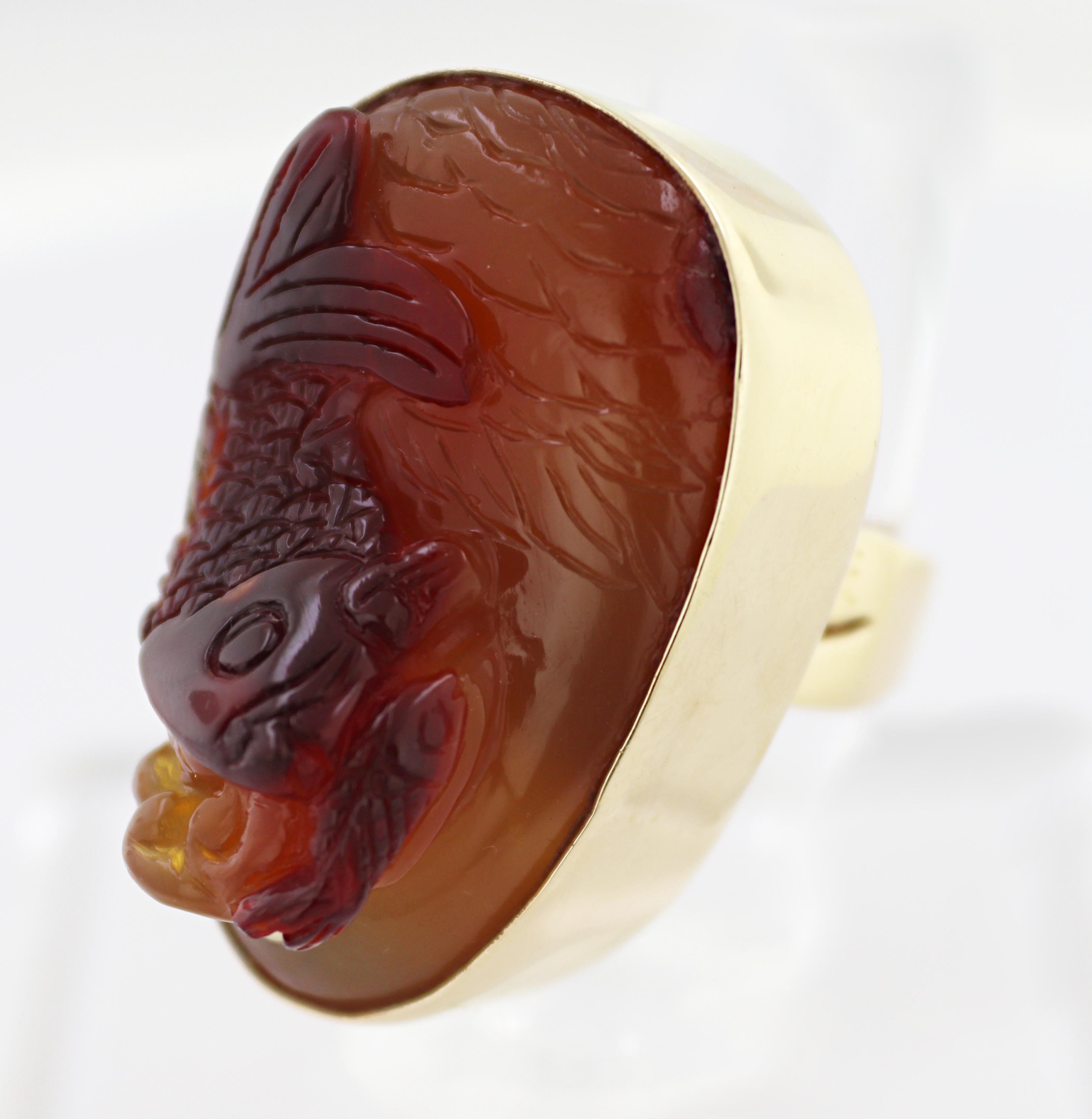 Women's or Men's Carved Agate Fish, 14K Yellow Gold Ring For Sale