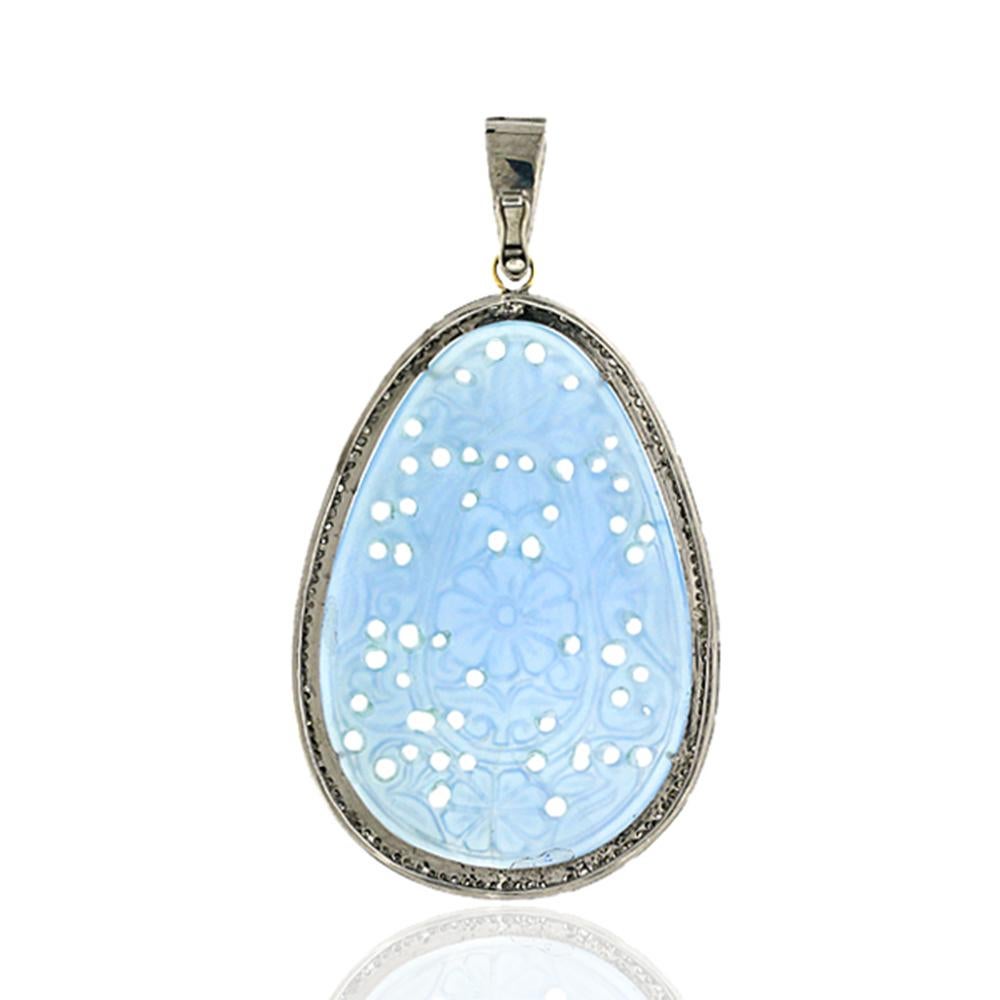 Round Cut Carved Agate Pendant with Pave Diamonds on the Edge For Sale