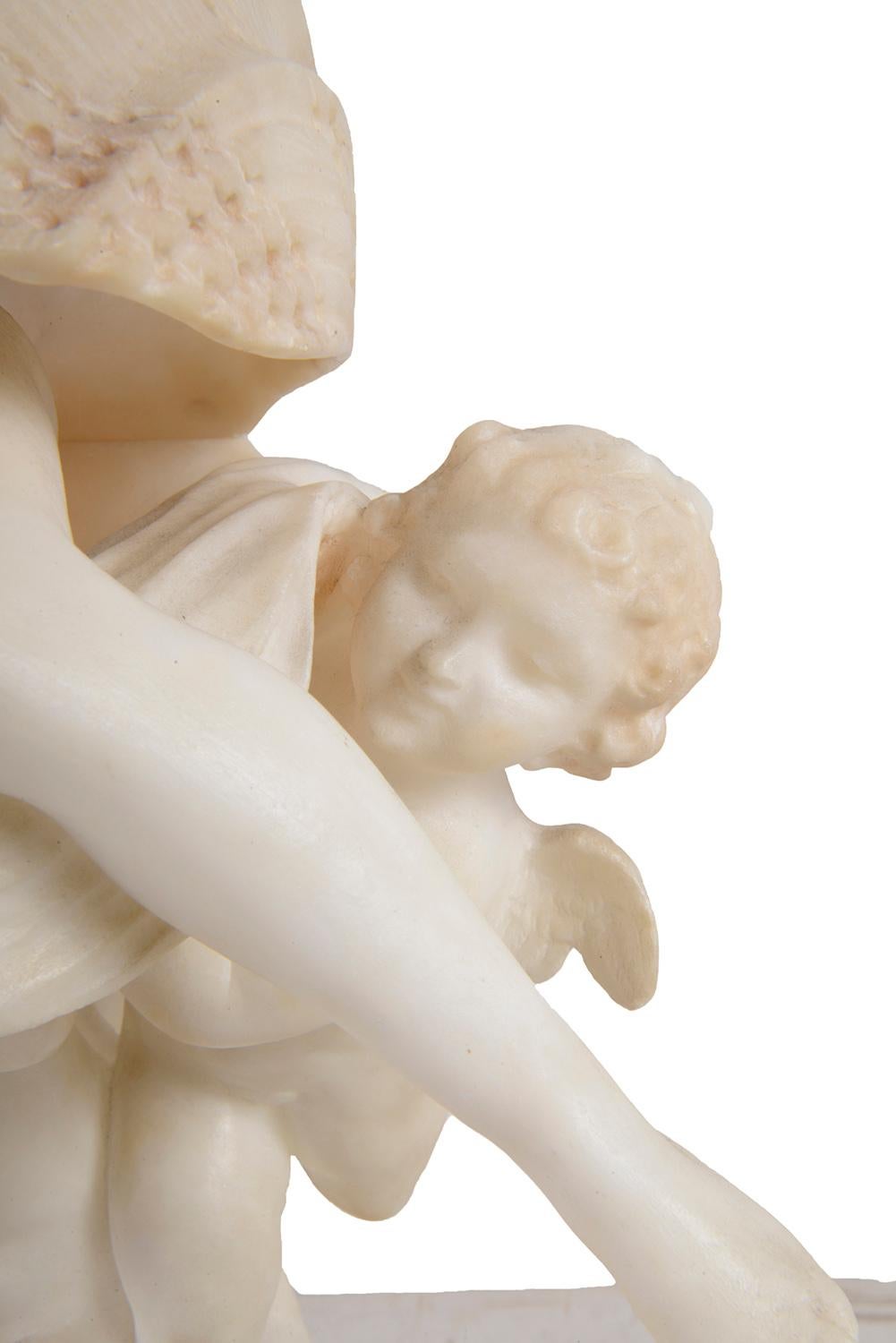 Italian Carved Alabaster Lamp 'The Pearl', circa 1920