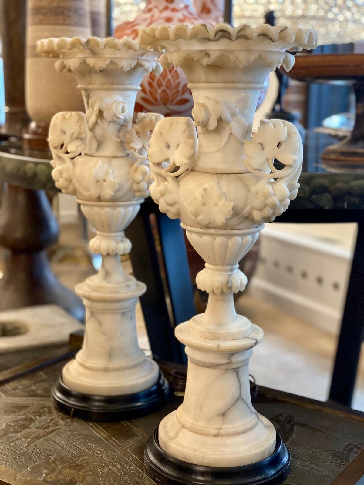 Carved Alabaster Lamps with Foliage Motif In Good Condition For Sale In New York, NY