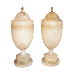 Lampade da tavolo in alabastro intagliato