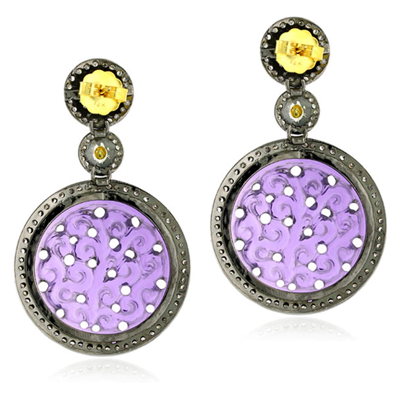 Geschnitzte Amethyst-Ohrringe mit Pavé-Diamanten aus 18 Karat Gold und Silber (Kunsthandwerker*in) im Angebot