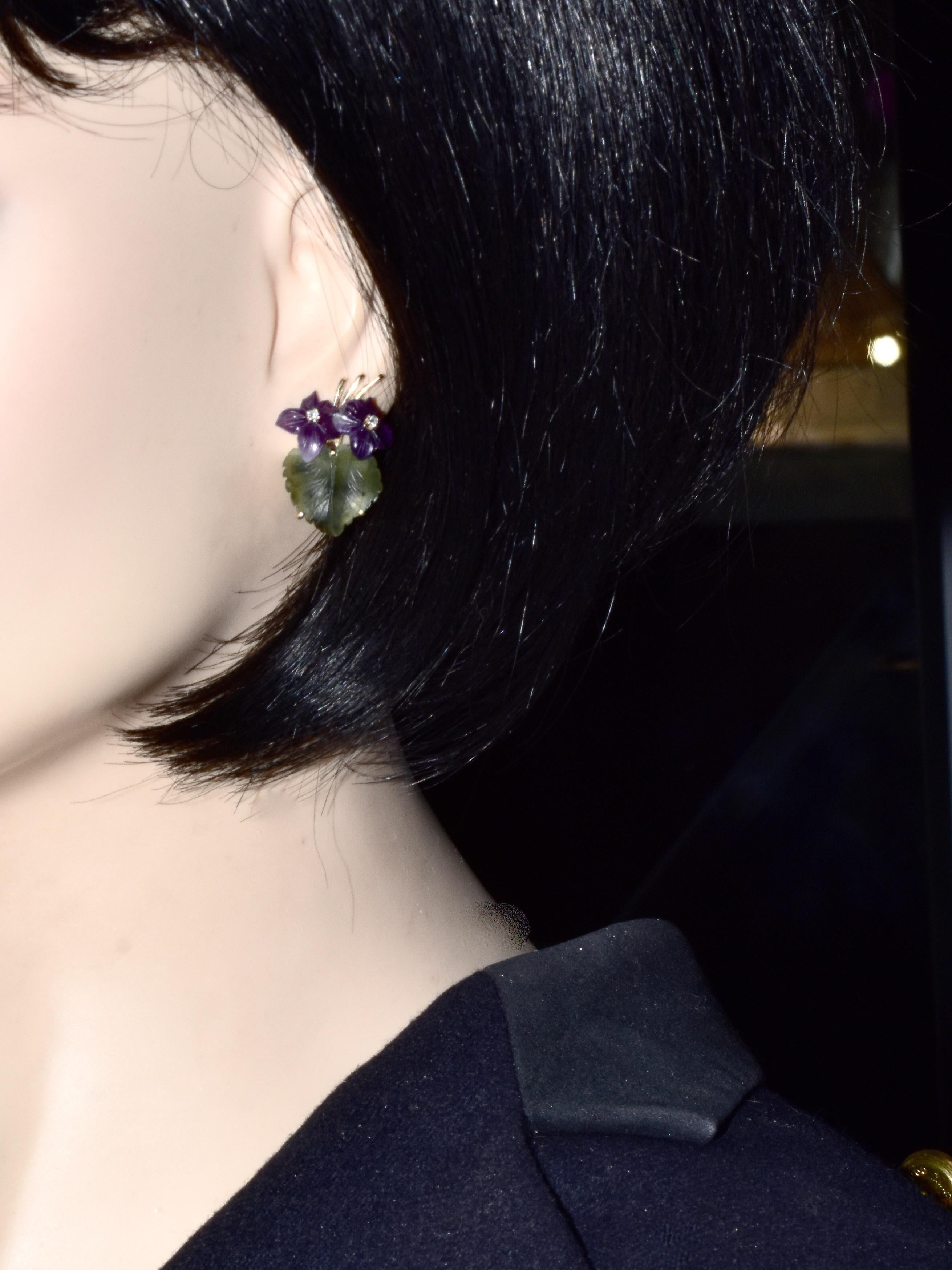 Carved Amethyst, Diamond, Nephrite Jade & Gold Earrings & Brooch Vintage Set In Excellent Condition In Aspen, CO