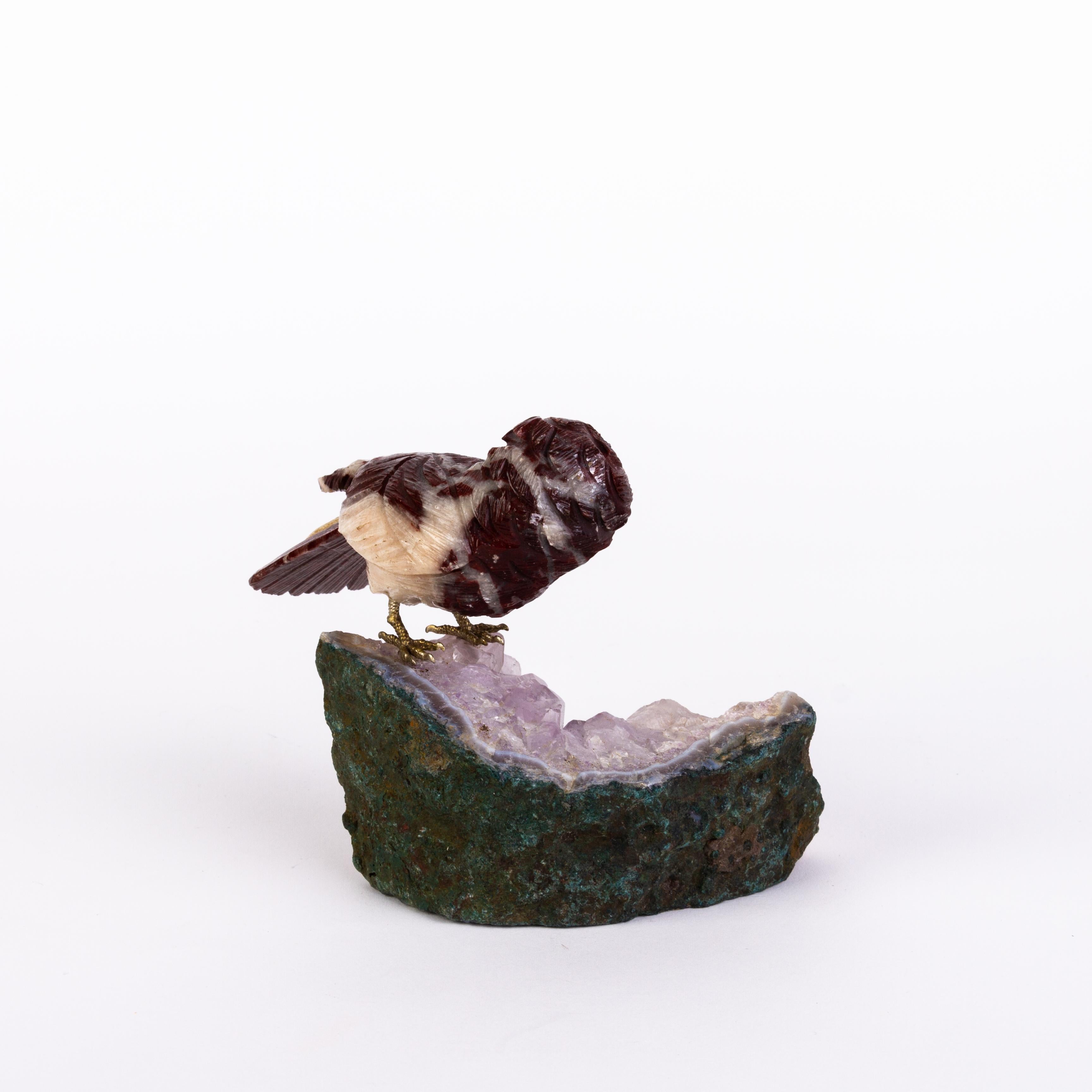 Carved Amethyst Gemstone Geode Hardstone Owl Sculpture  In Good Condition For Sale In Nottingham, GB