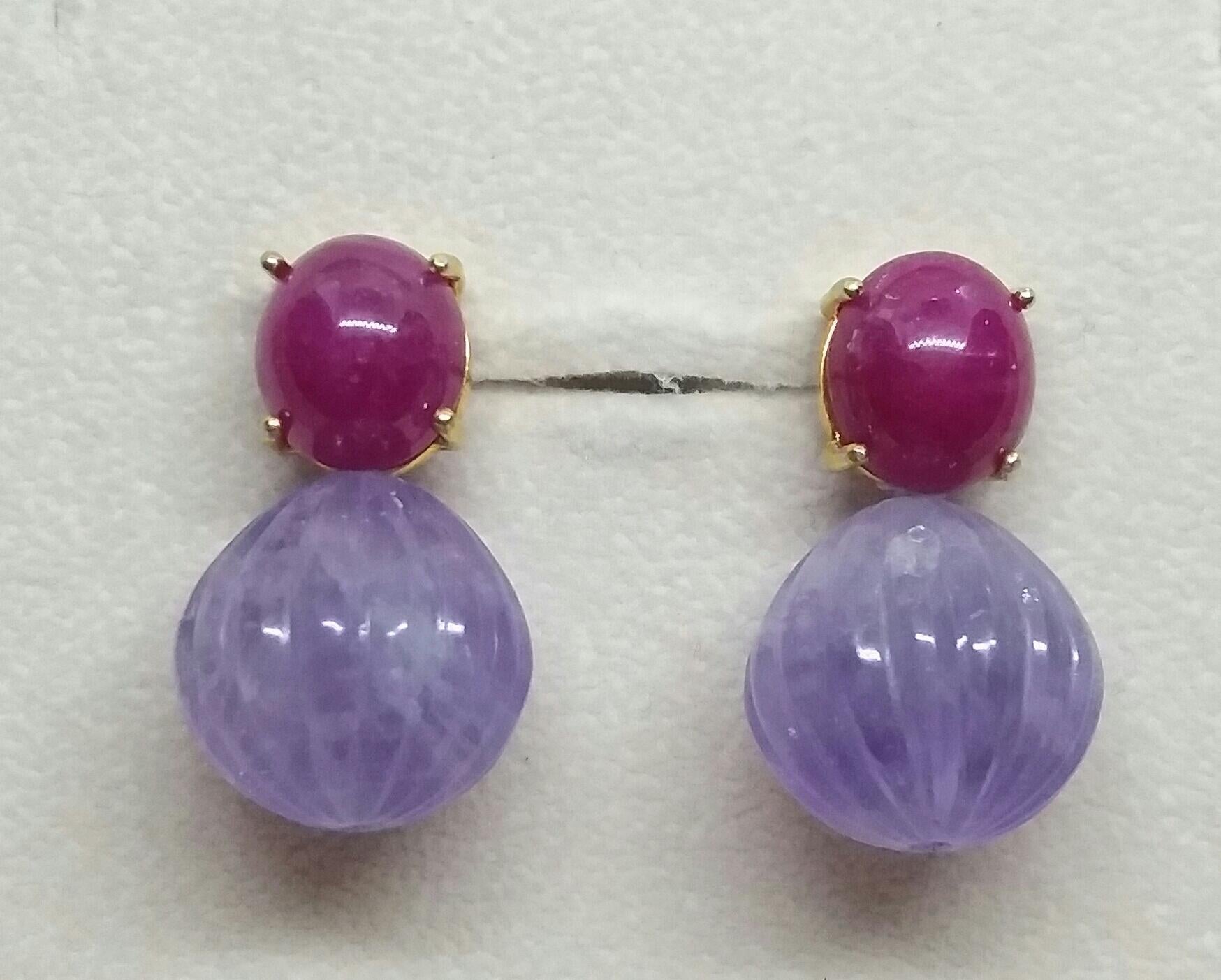 Contemporary Carved Amethyst Round Drops Ruby Cabochons 14 Karat Solid Yellow Gold Earrings For Sale