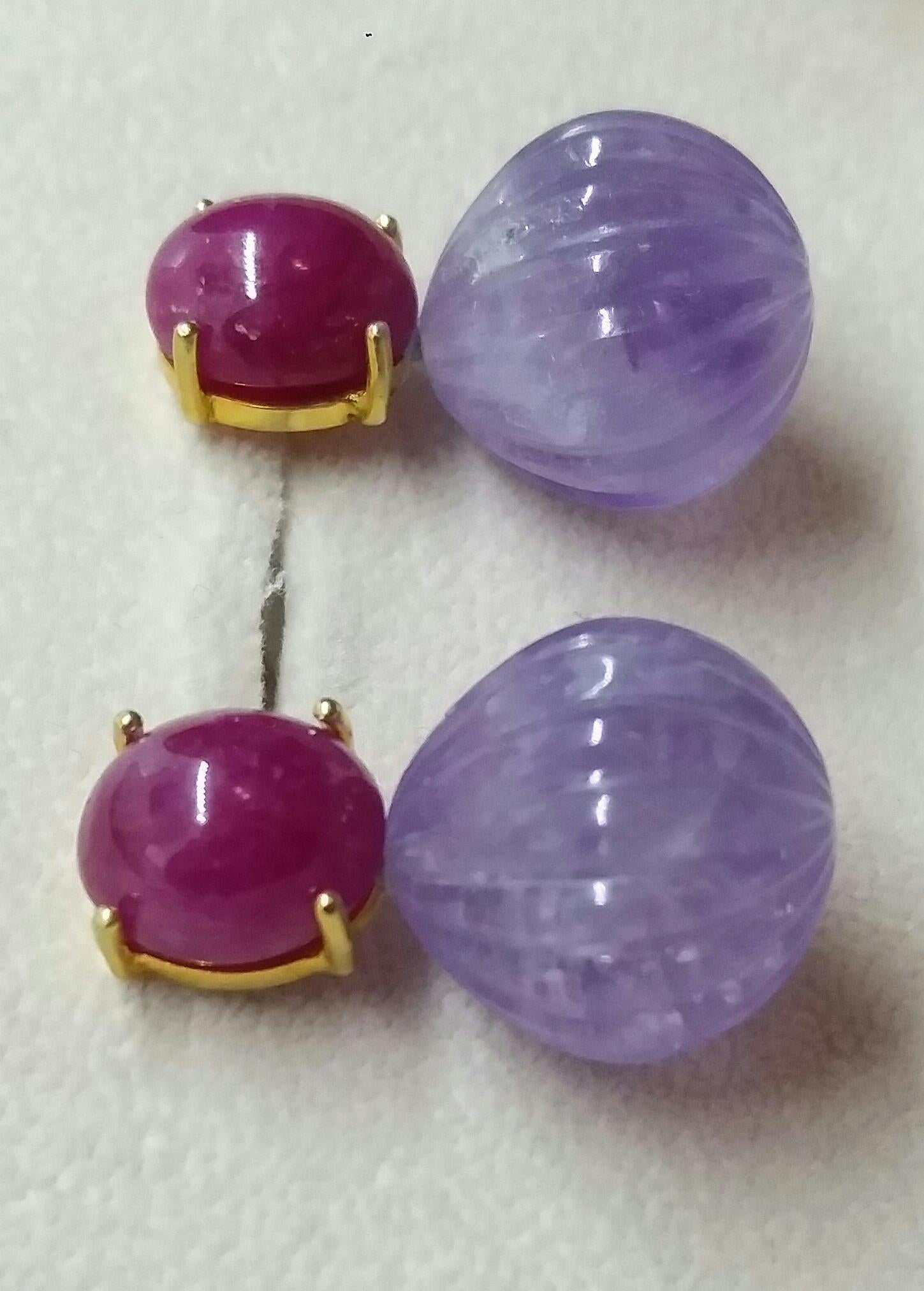 Carved Amethyst Round Drops Ruby Cabochons 14 Karat Solid Yellow Gold Earrings In Good Condition For Sale In Bangkok, TH
