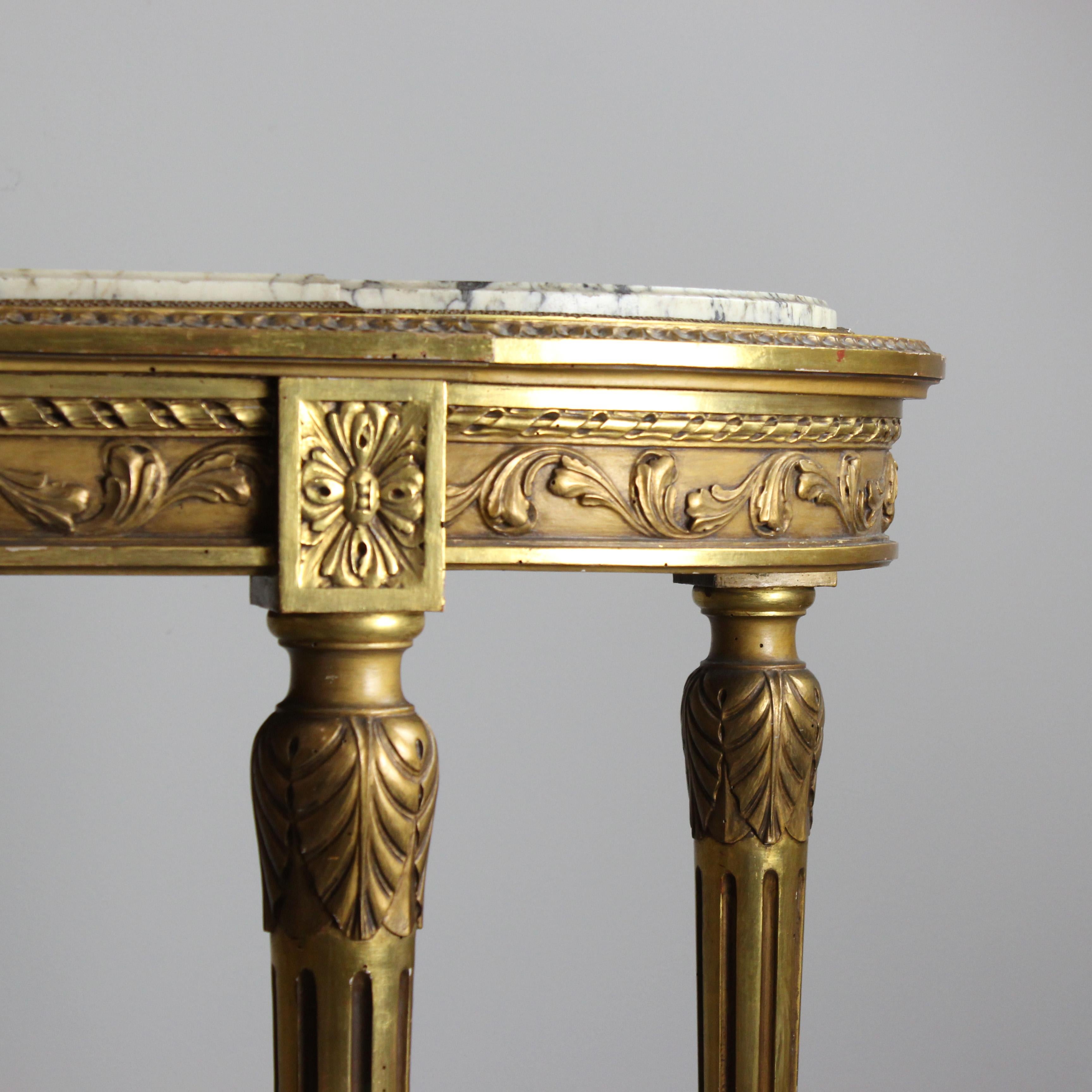 Consola de madera tallada y dorada con tapa de mármol - Siglo XIX - Luis XVI en venta 1