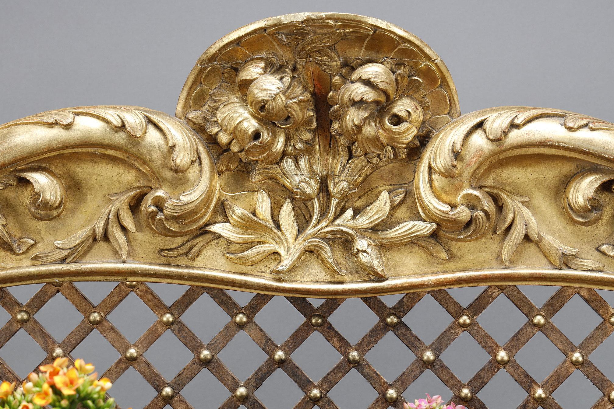 Jardinière en bois sculpté et doré, style Louis XV en vente 10
