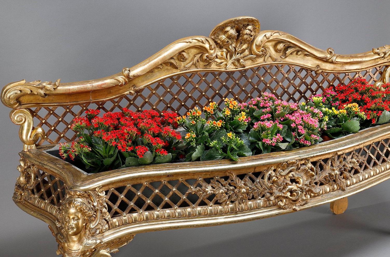 Jardinière en bois sculpté et doré, style Louis XV en vente 1