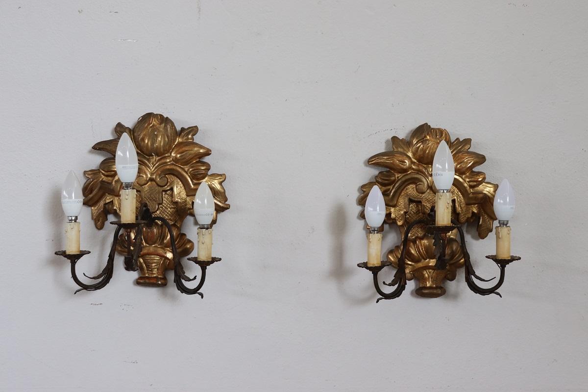 Italian Carved and Gilded Wood Pair of Sconces 