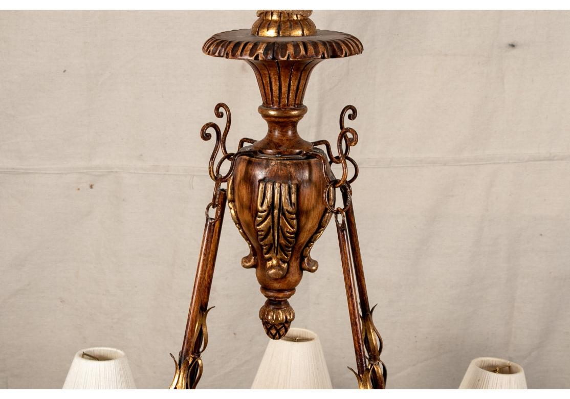 Intagliato Carved And Gilt 8 Light Italian Made Chandelier in vendita