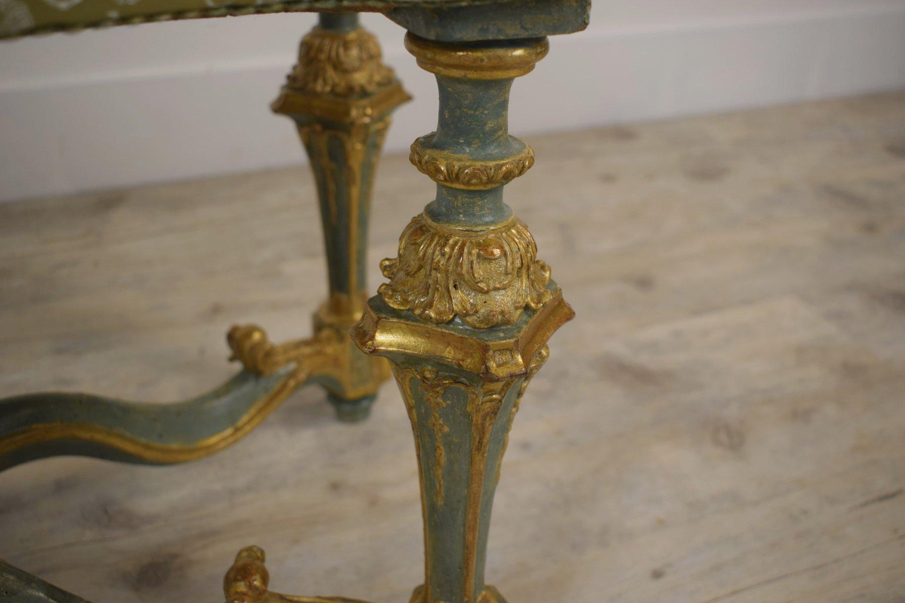 Hand-Carved 18th Century, Venetian lacquered and giltwood bench