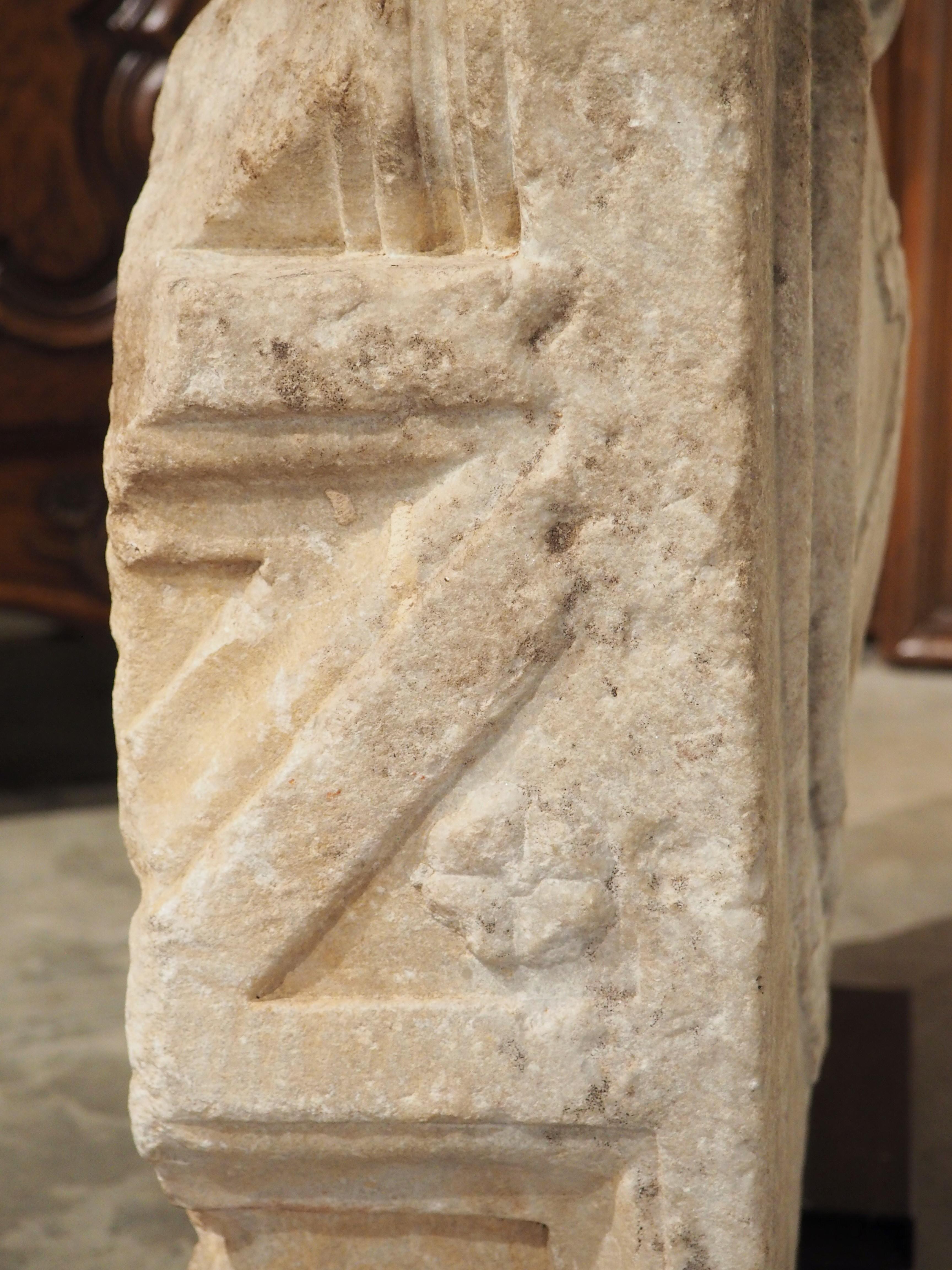 Carved and Mounted Marble Stemma Cartouche from Tuscany, Italy, 16th Century For Sale 6