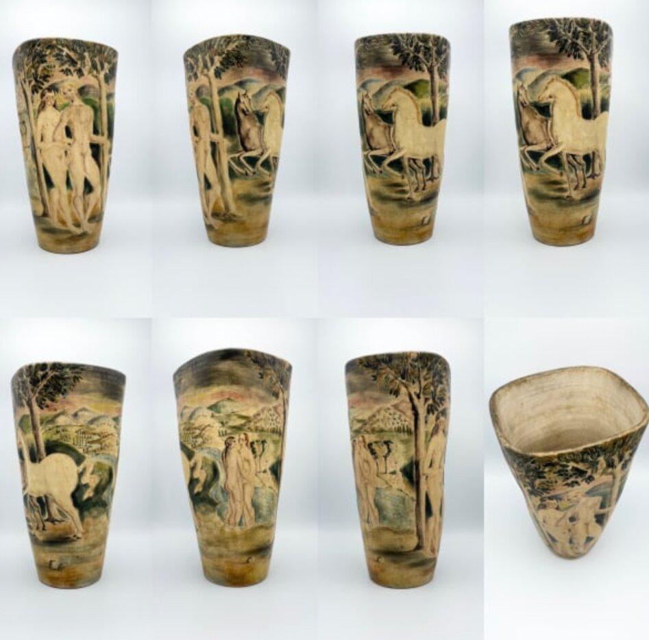 Reveal every side to the story. A vase by Marcello Fantoni, 1935.
.
Born in Florence, Italy in 1915. He began his studies in 1927, at the age of 12, at the Instituto d’Arte Porta Romana, studying with Carlo Guerrini, Bruno Innocenti, Gianni
