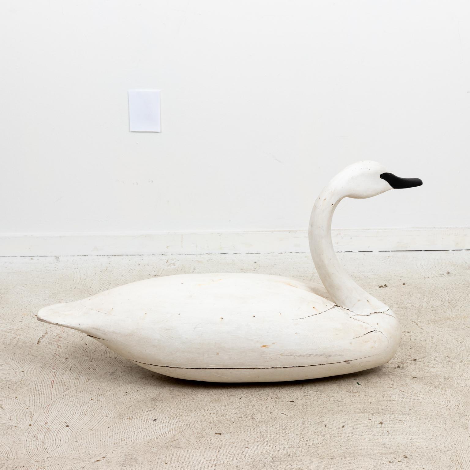 wood swan decoy