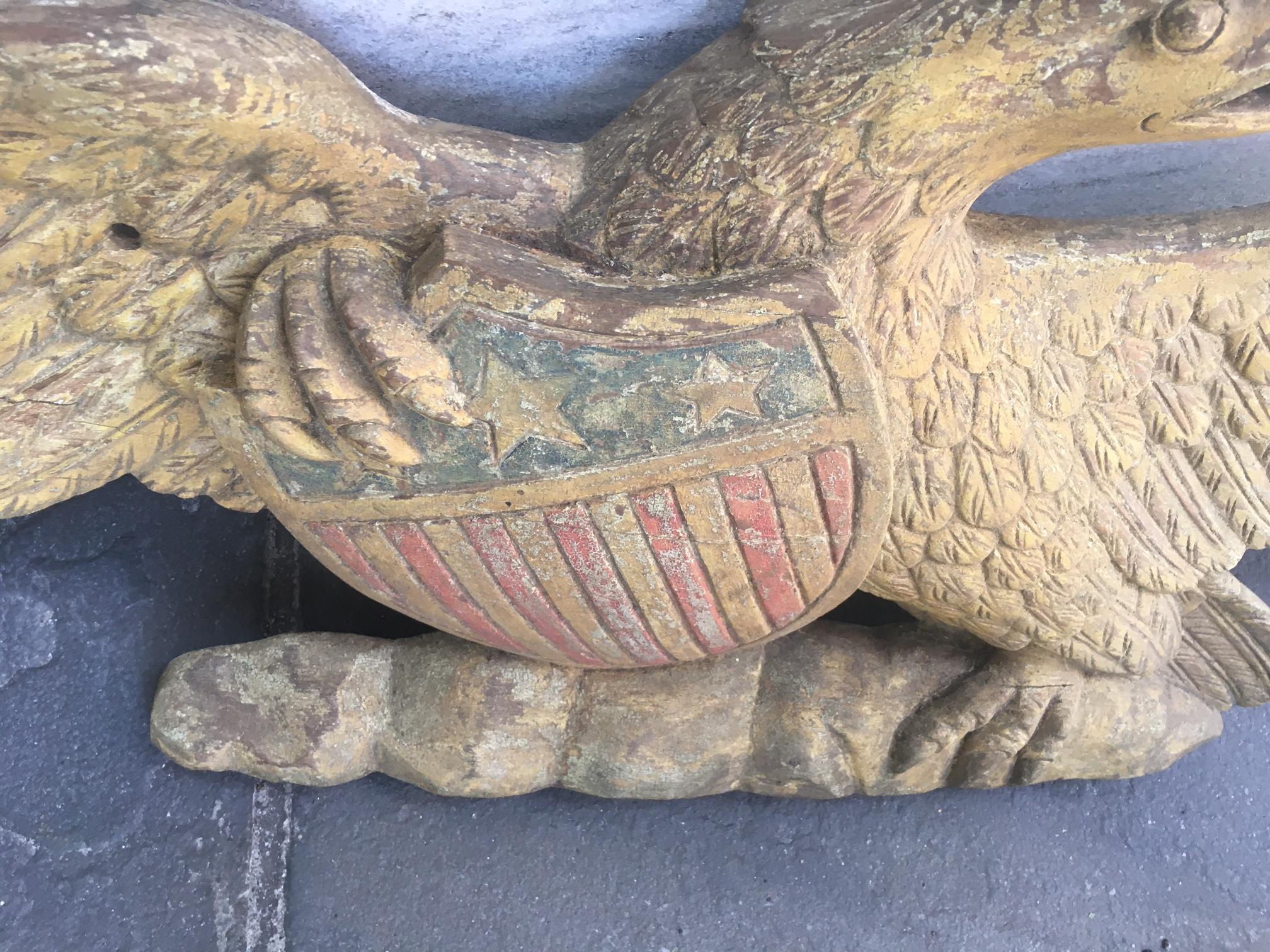 L'aigle en bois sculpté et peint avec un bouclier attribué à John Haley Bellamy en vente 5