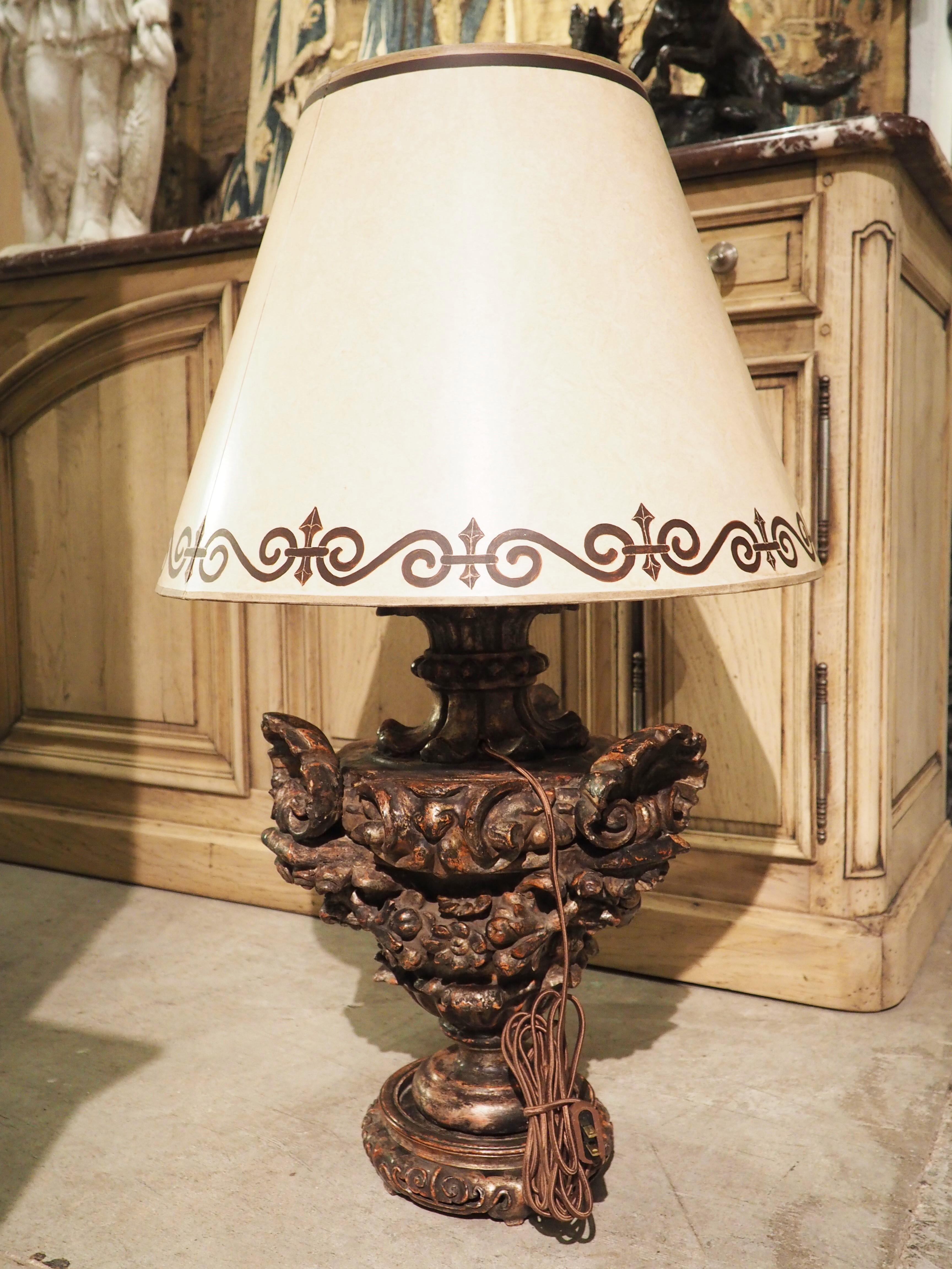 Carved and Polychromed Antique Table Lamp from Italy For Sale 10