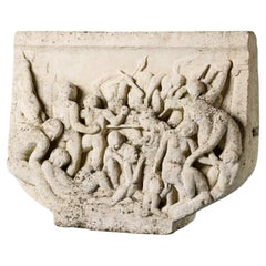 Geschnitzte antike Steinskulptur eines Schülers von Hugh Casson