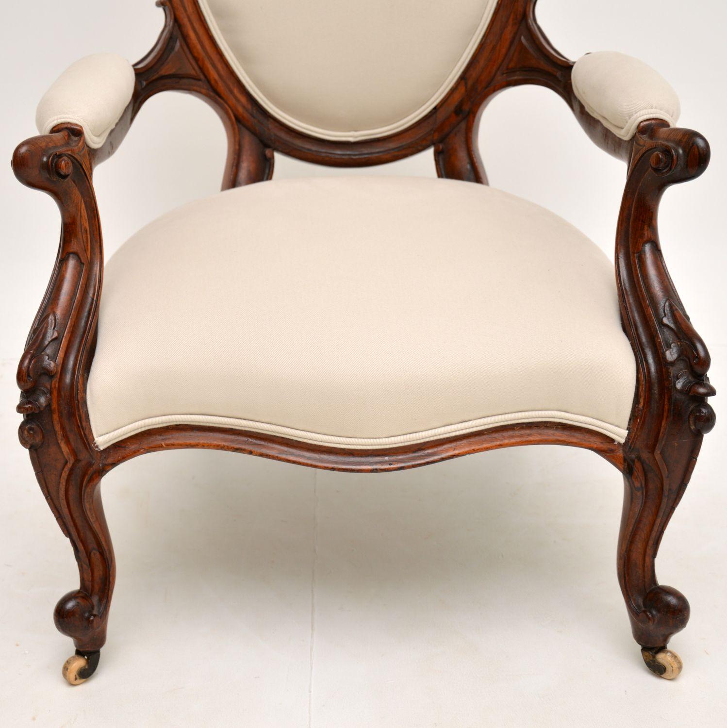 Carved Antique Victorian Armchair In Good Condition In London, GB