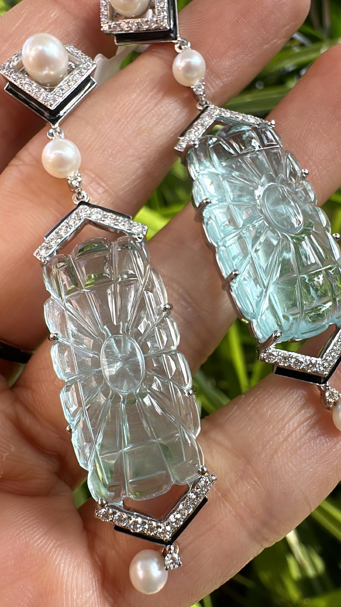 Carved Aquamarine, Freshwater Pearls, Black Enamel & Diamonds Chandelier Earring For Sale 8