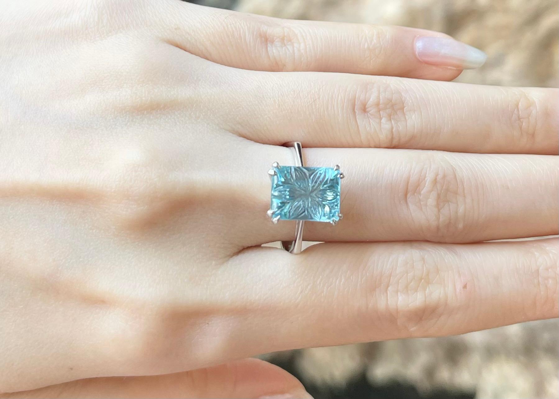 Carved Aquamarine 5.41 carats Ring set in Platinum 900 Settings

Width:  0.8 cm 
Length: 1.2 cm
Ring Size: 57
Total Weight: 5.94 grams


