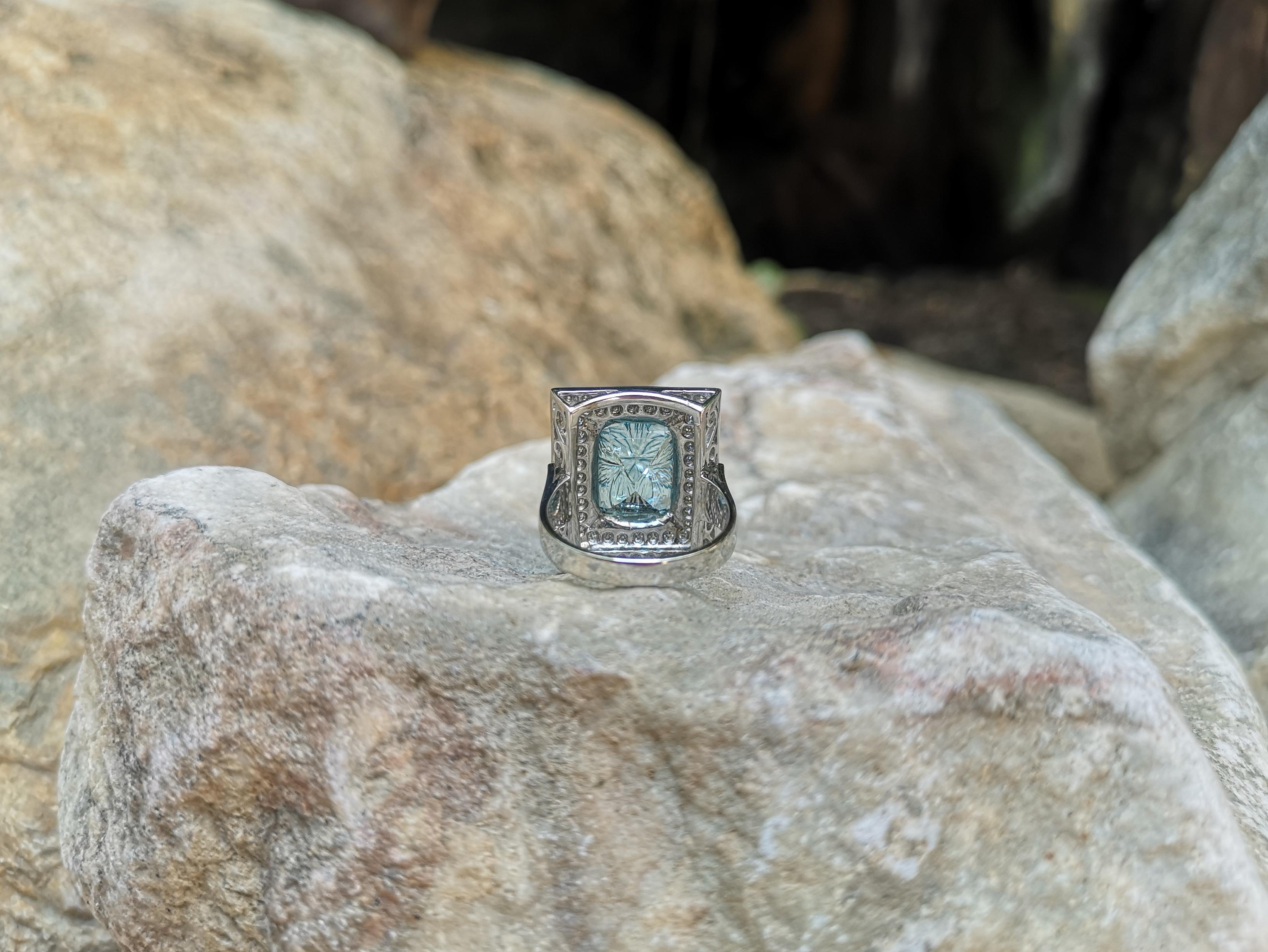Carved Aquamarine with Diamond Ring Set in 18 Karat White Gold Settings For Sale 7