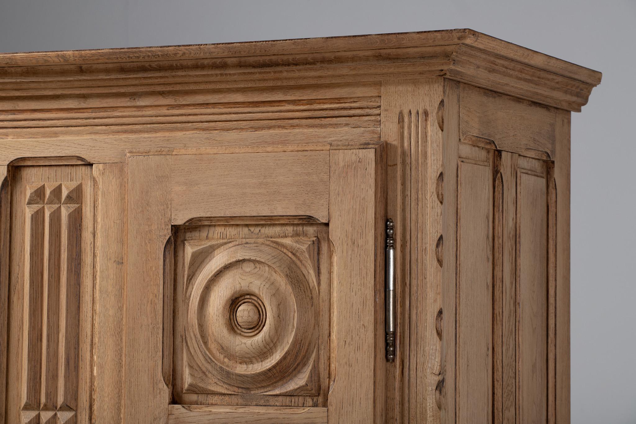 Carved Armoire in Bleached Oak, France, 1940s For Sale 3