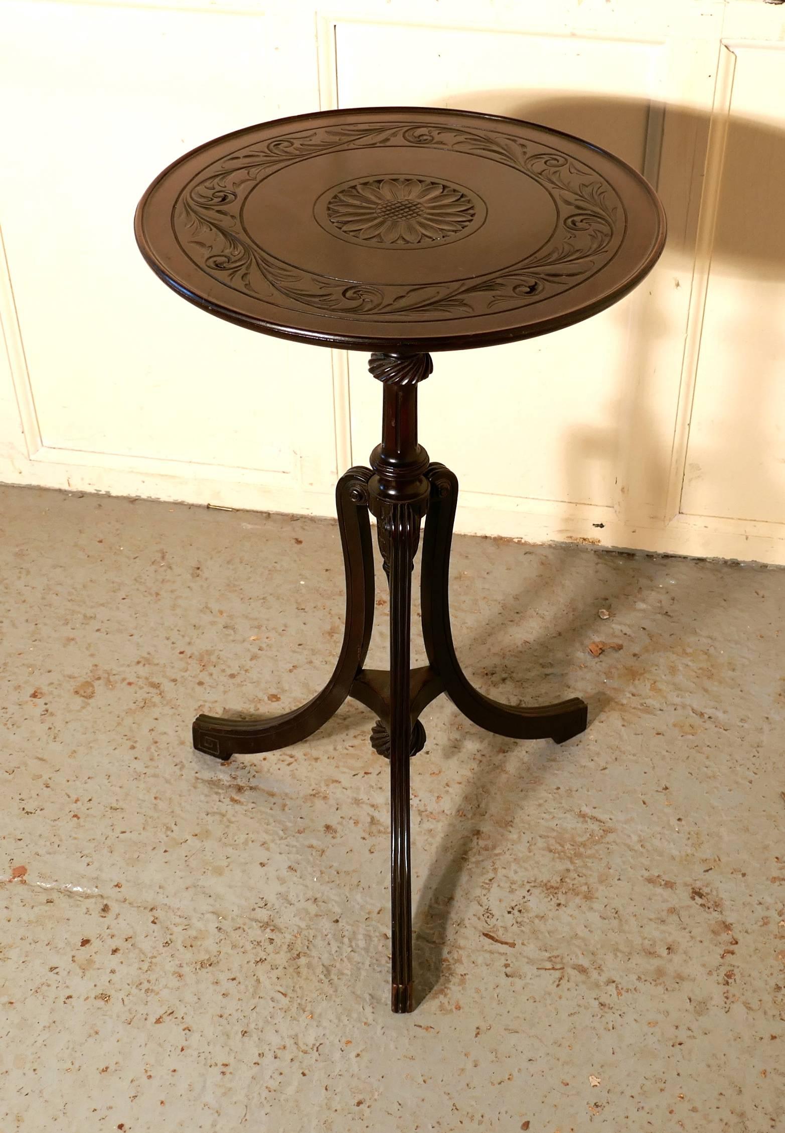 Carved Art Nouveau Mahogany Wine Table by Bulstrode of Cambridge In Good Condition In Chillerton, Isle of Wight