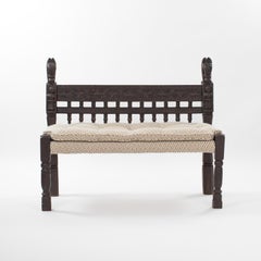 Geschnitzte asiatische Holzbank / Sofa mit Blumendekorelementen aus Myanmar, 1920er Jahre