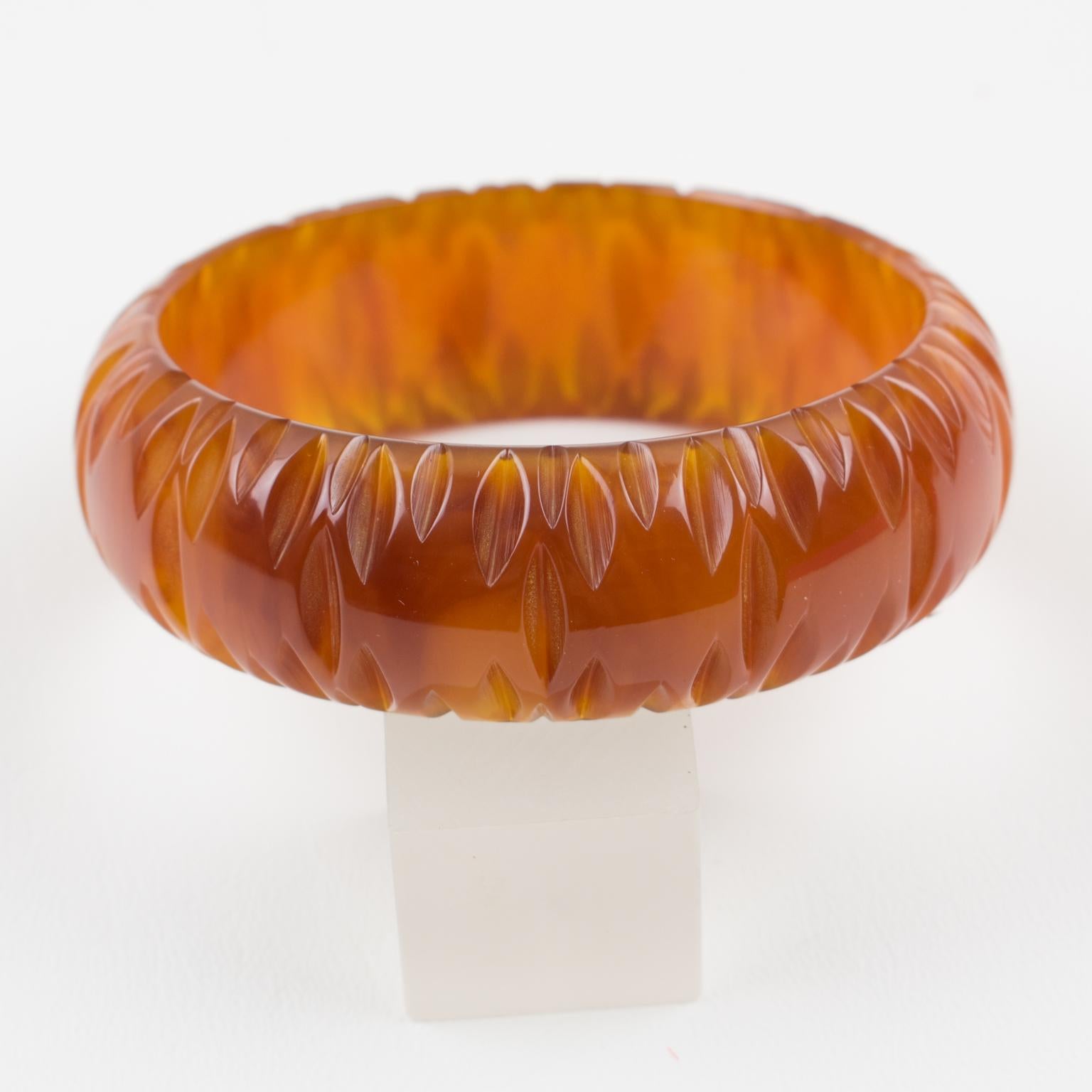 Art Deco Carved Bakelite Bracelet Bangle Cinnamon Brown Marble Color For Sale