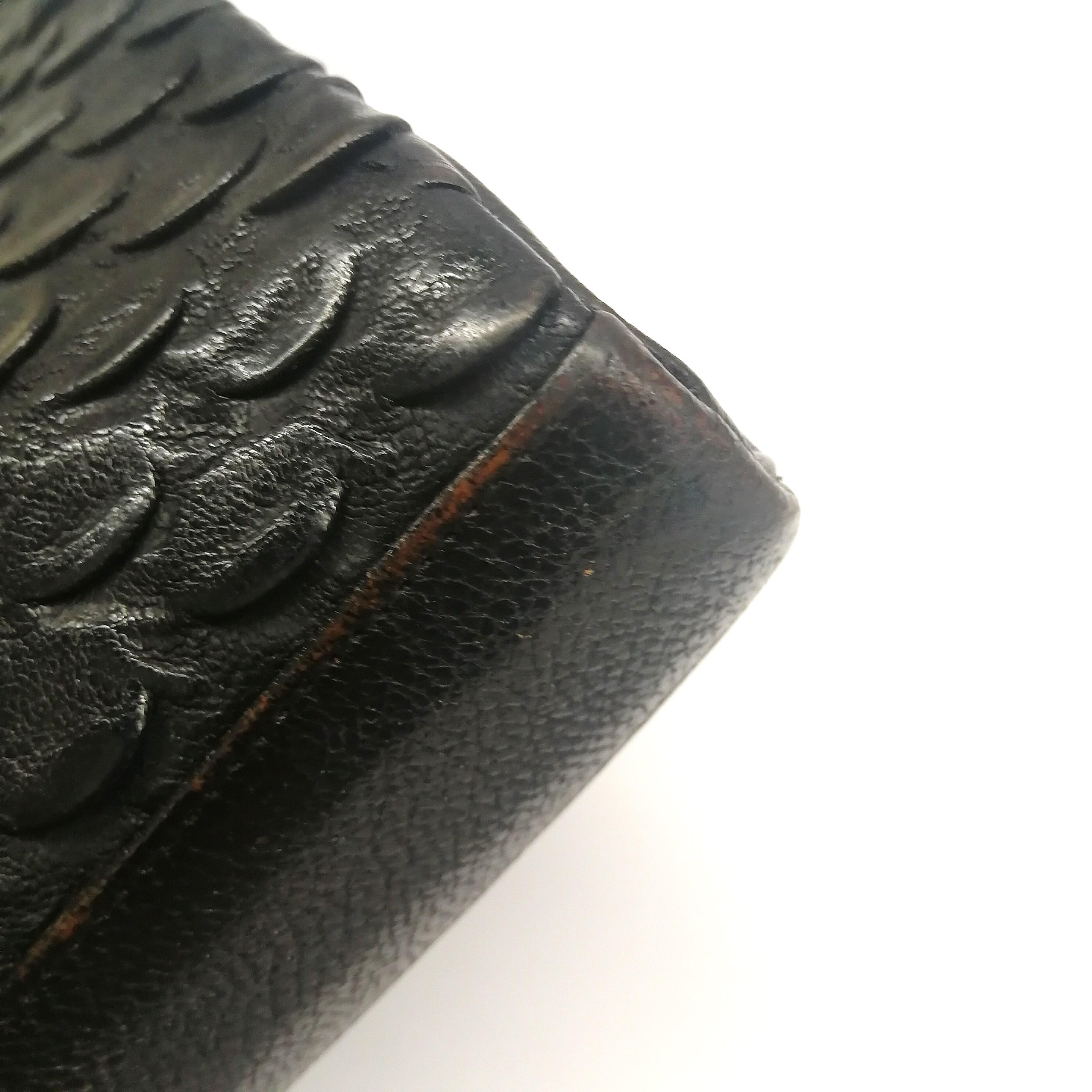 Carved Bakelite, exotic black leather handbag, by Salisbury's, English, 1930s 8