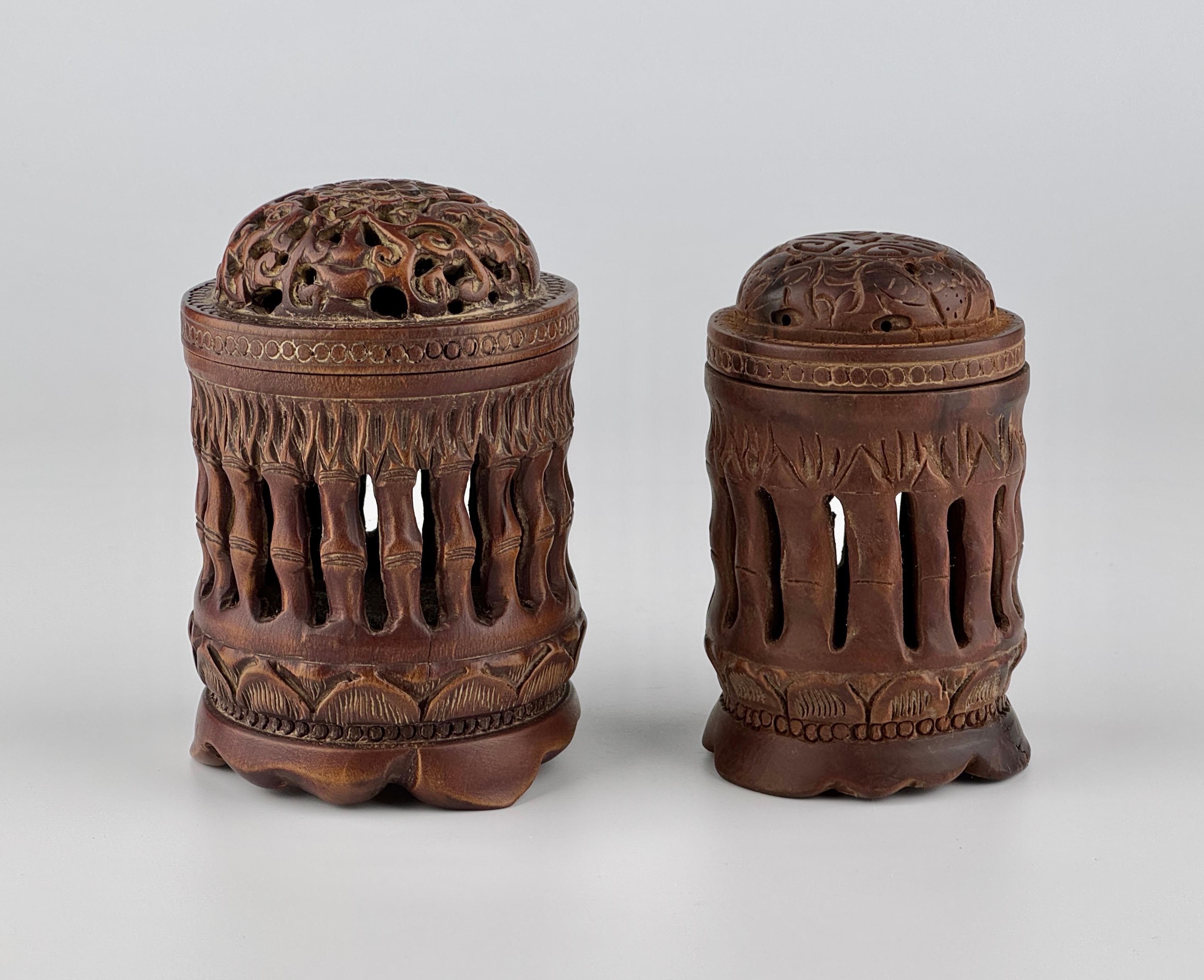 Carved Bamboo Incense Burners, Late Qing to Republic period For Sale 5