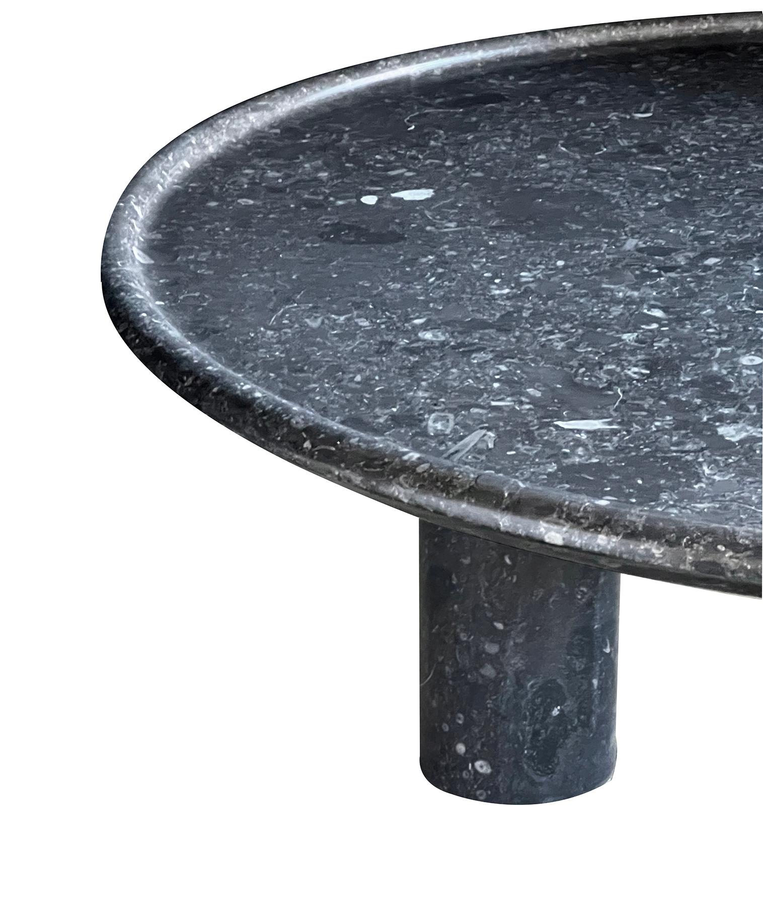 Machine-Made Carved Belgian Bluestone Round Tripod Coffee Table with Dish Top - Customizable For Sale